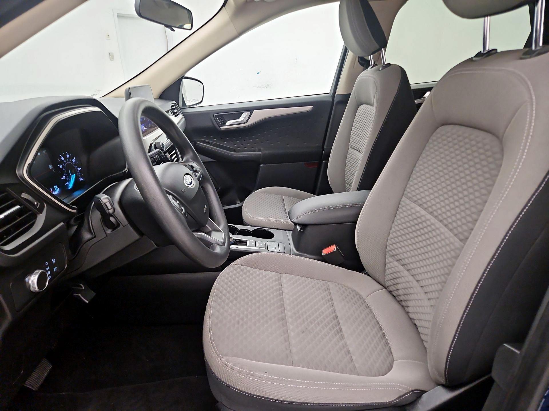 Thumbnail: 2020 Ford Escape - 11