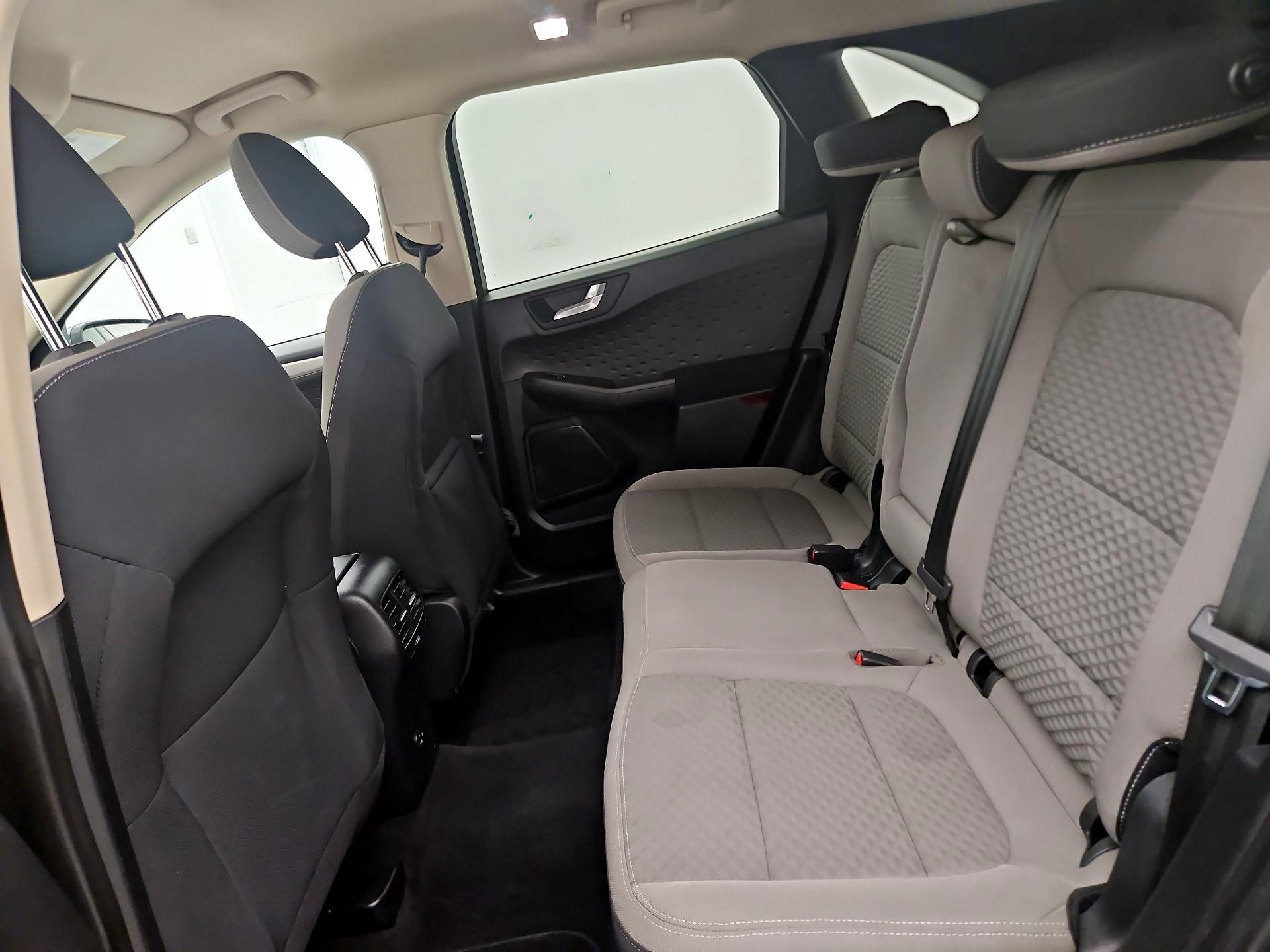 Thumbnail: 2020 Ford Escape - 20