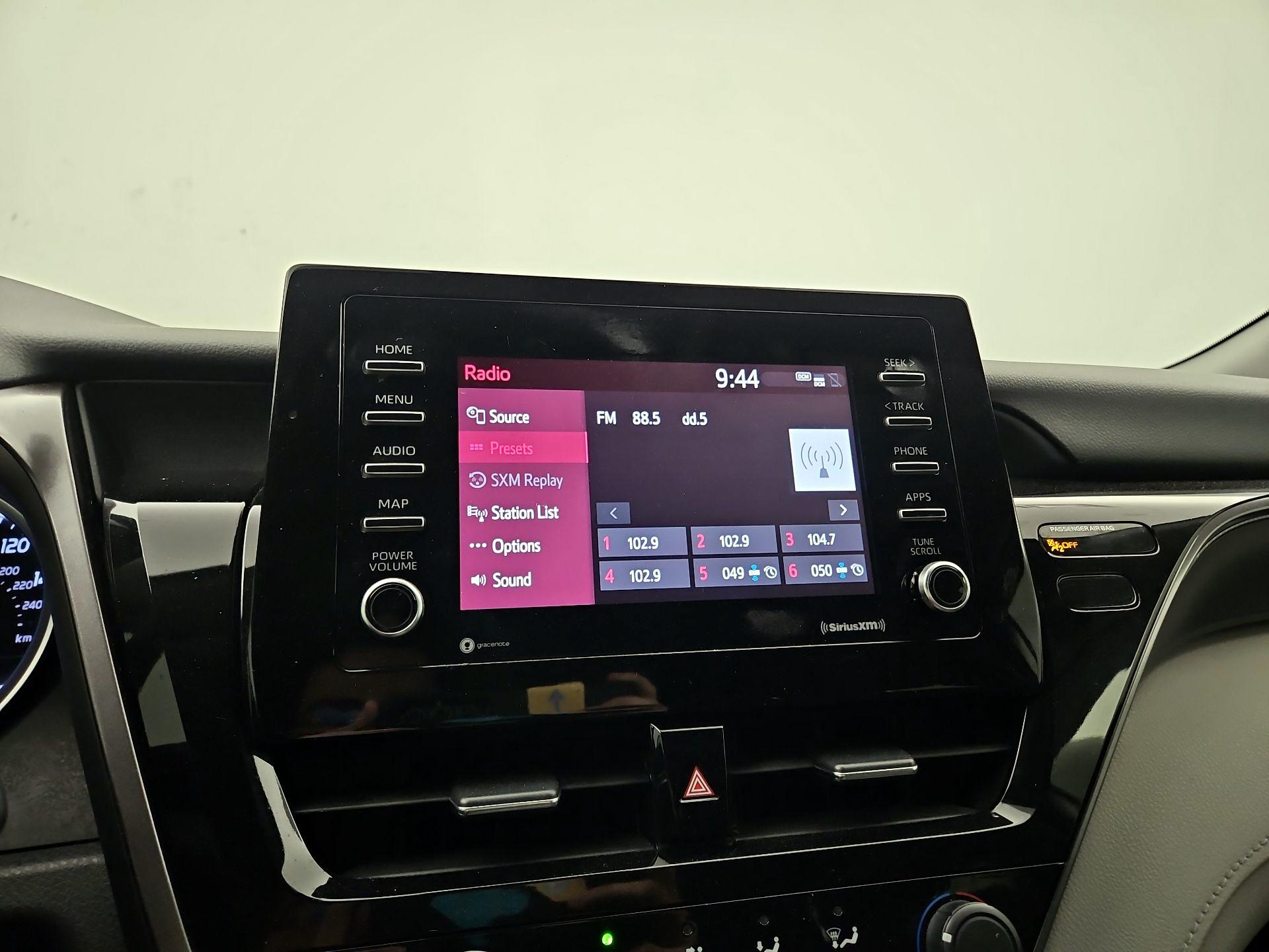 Thumbnail: 2021 Toyota Camry - 15