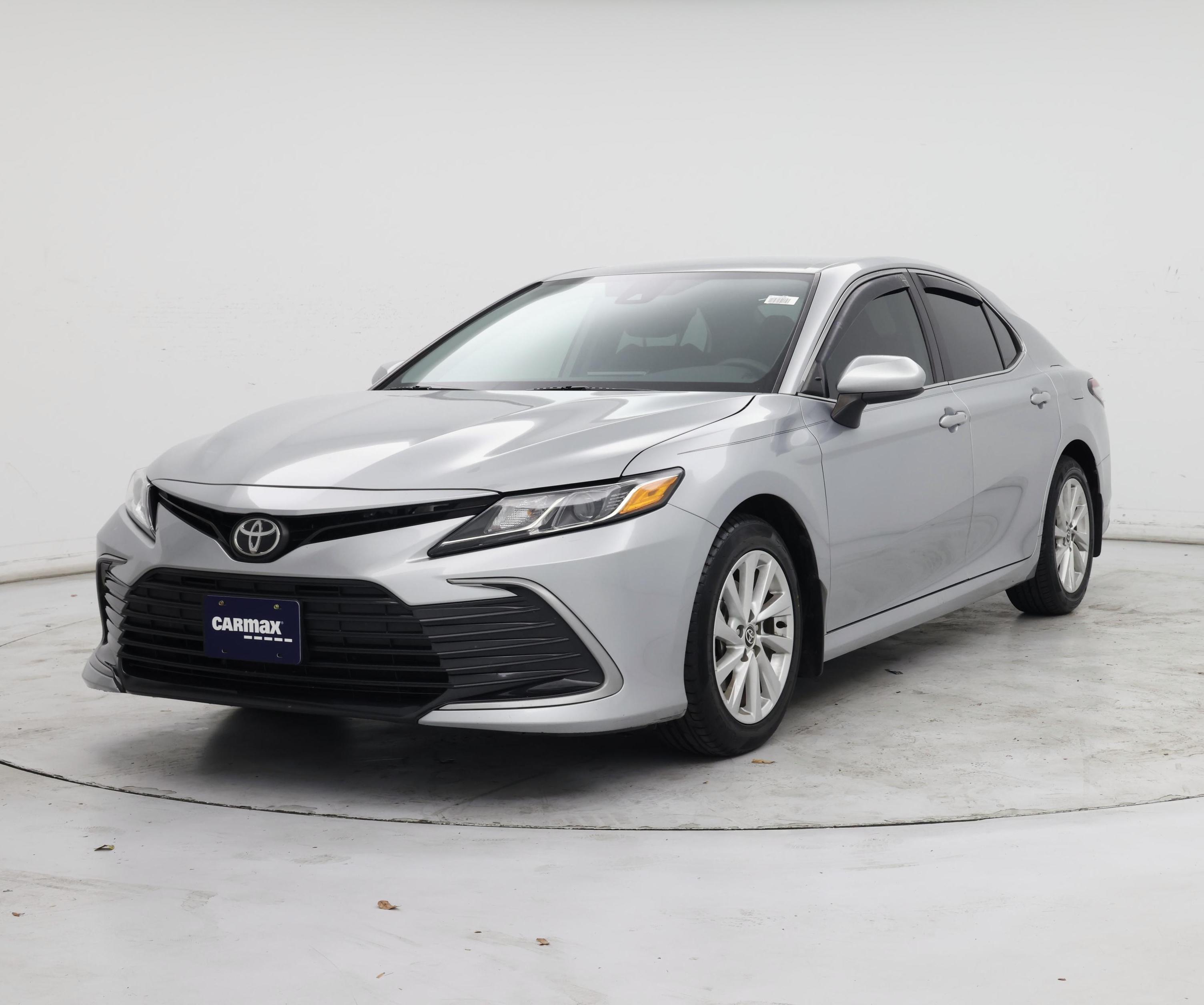 Thumbnail: 2021 Toyota Camry - 4