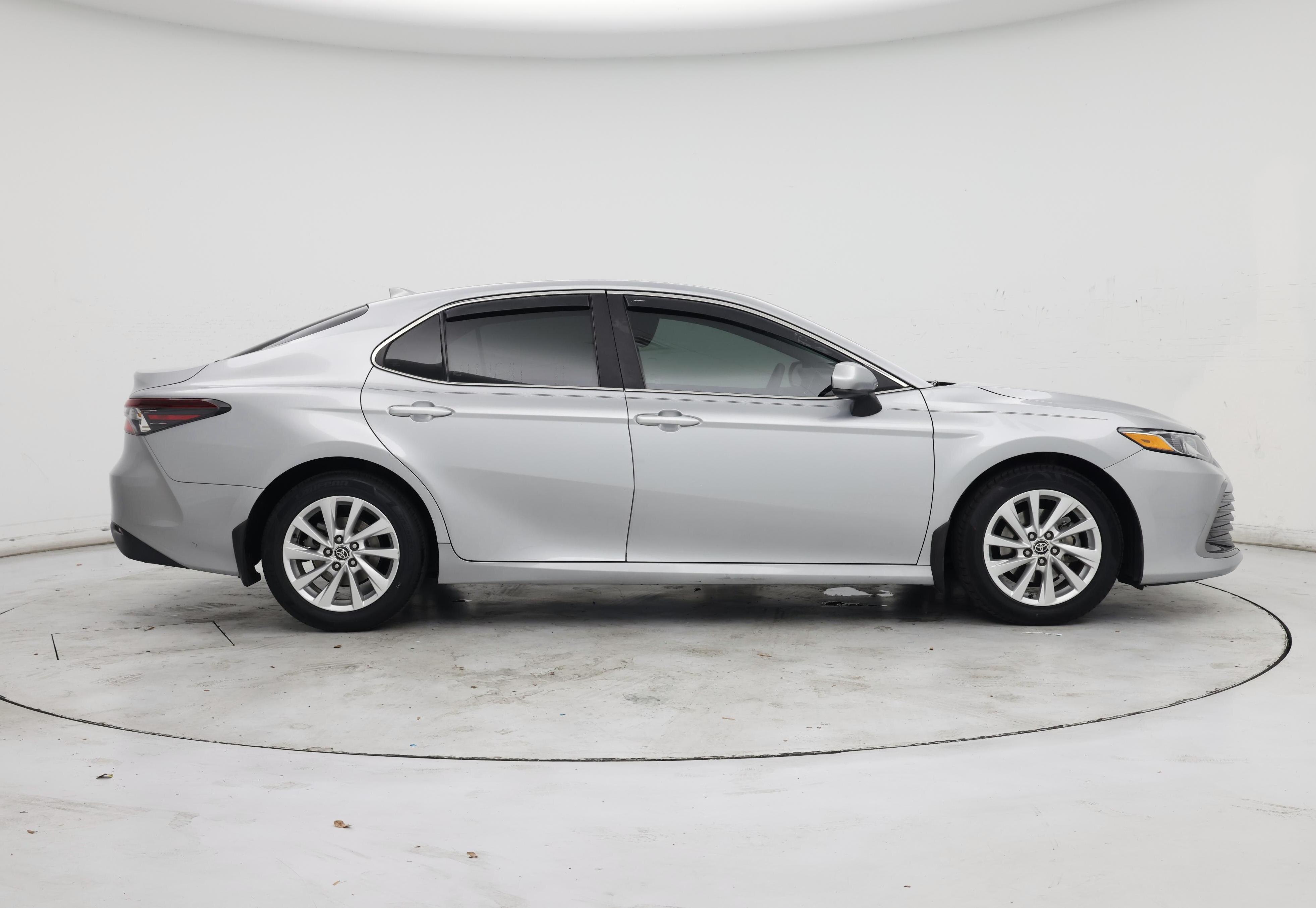 Thumbnail: 2021 Toyota Camry - 7