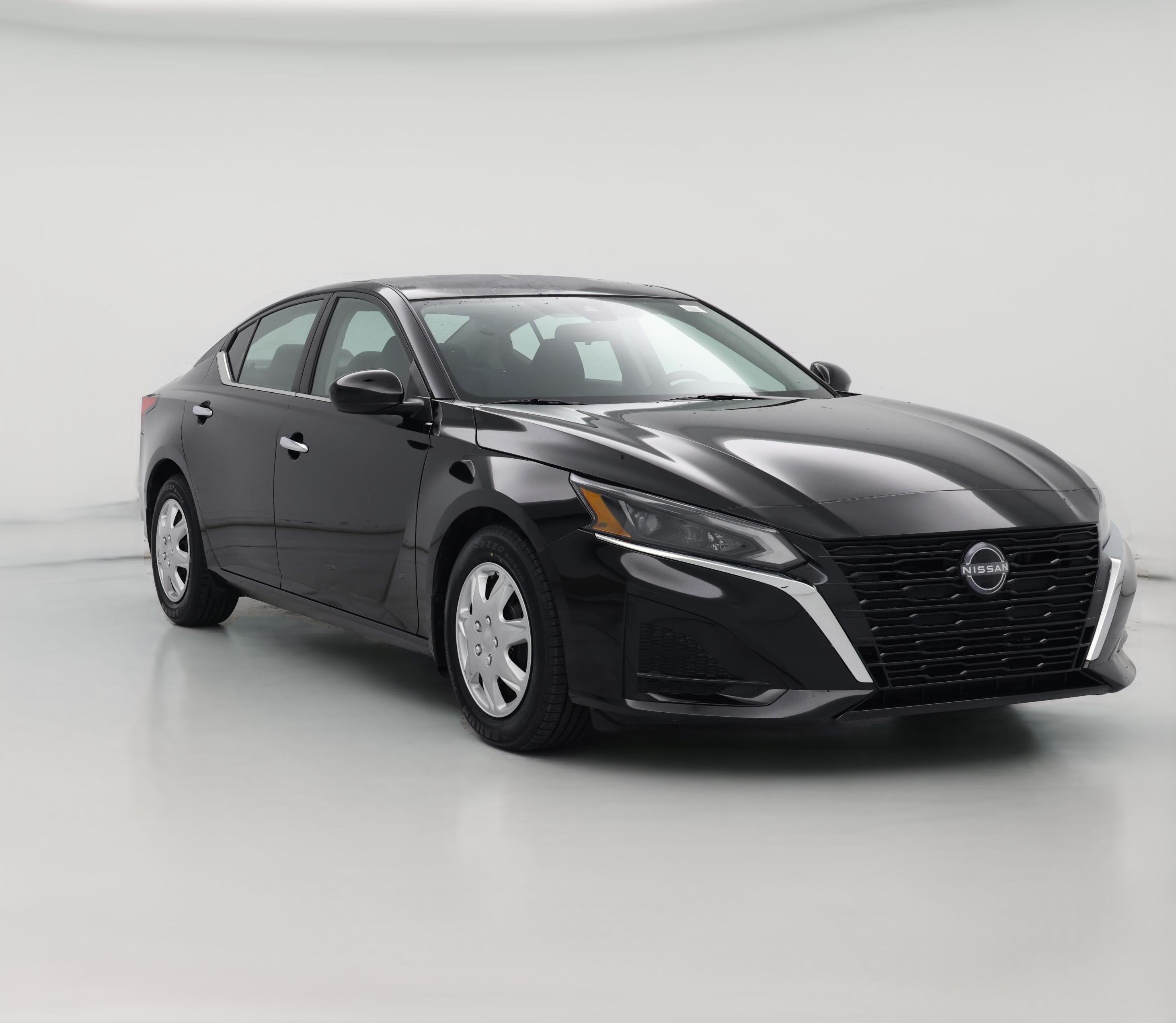 Thumbnail: 2023 Nissan Altima - 1