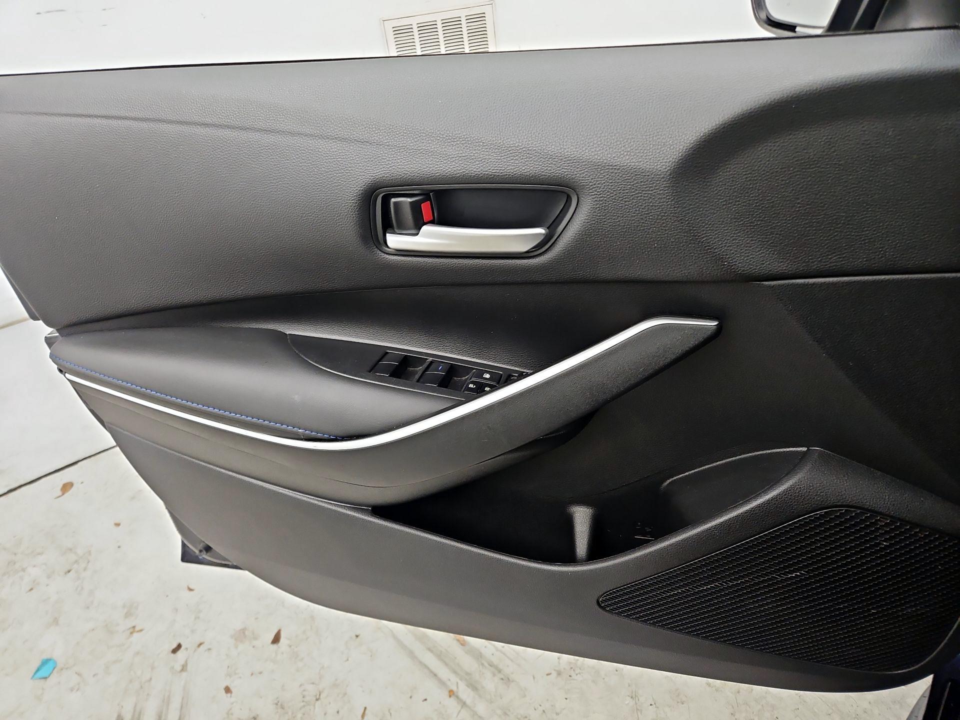 Thumbnail: 2022 Toyota Corolla - 12