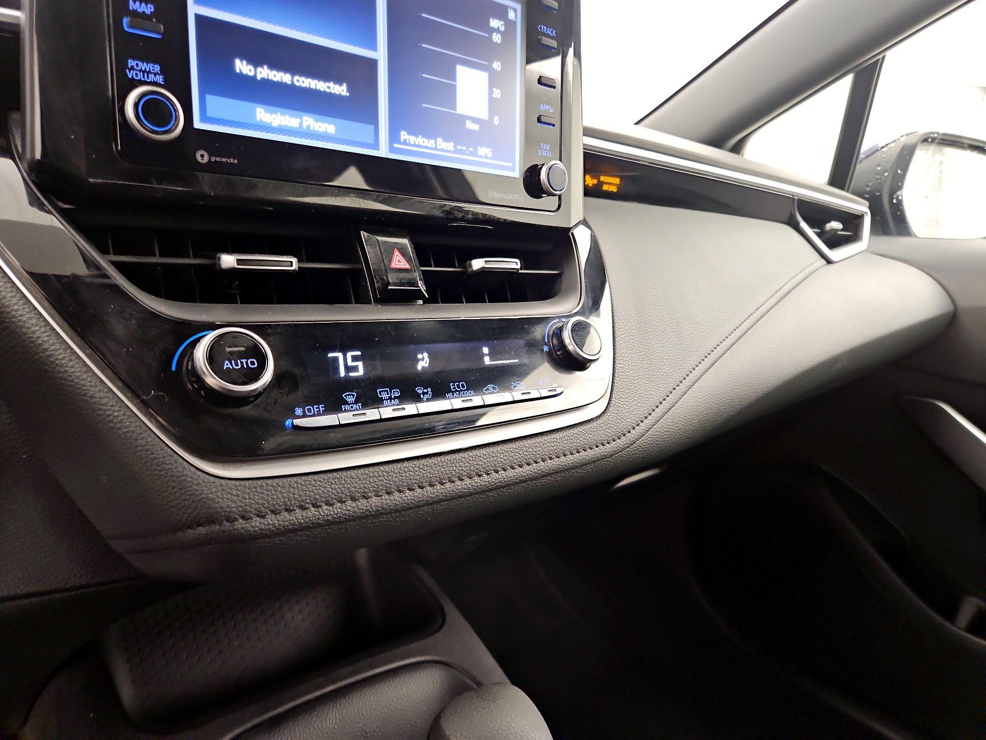 Thumbnail: 2022 Toyota Corolla - 16