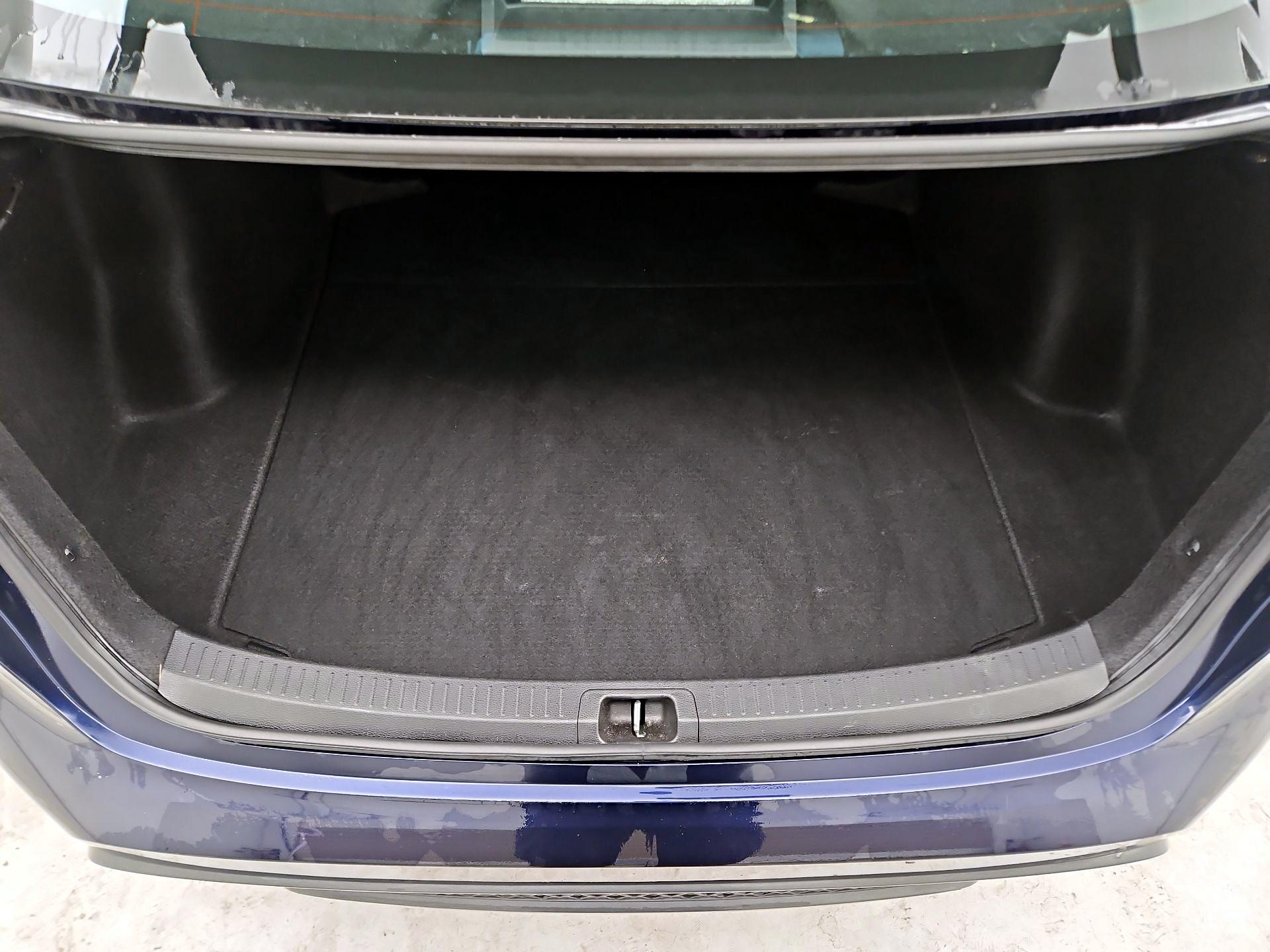 Thumbnail: 2022 Toyota Corolla - 20