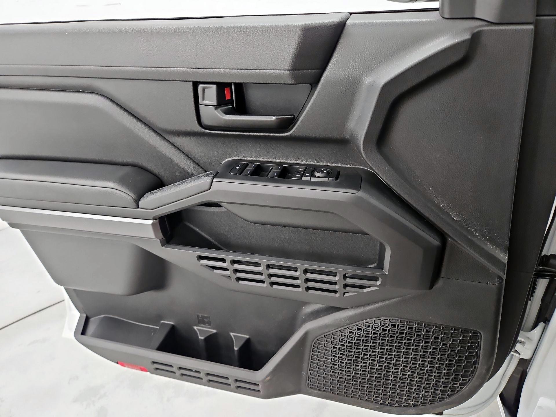 Thumbnail: 2025 Toyota Tacoma - 12