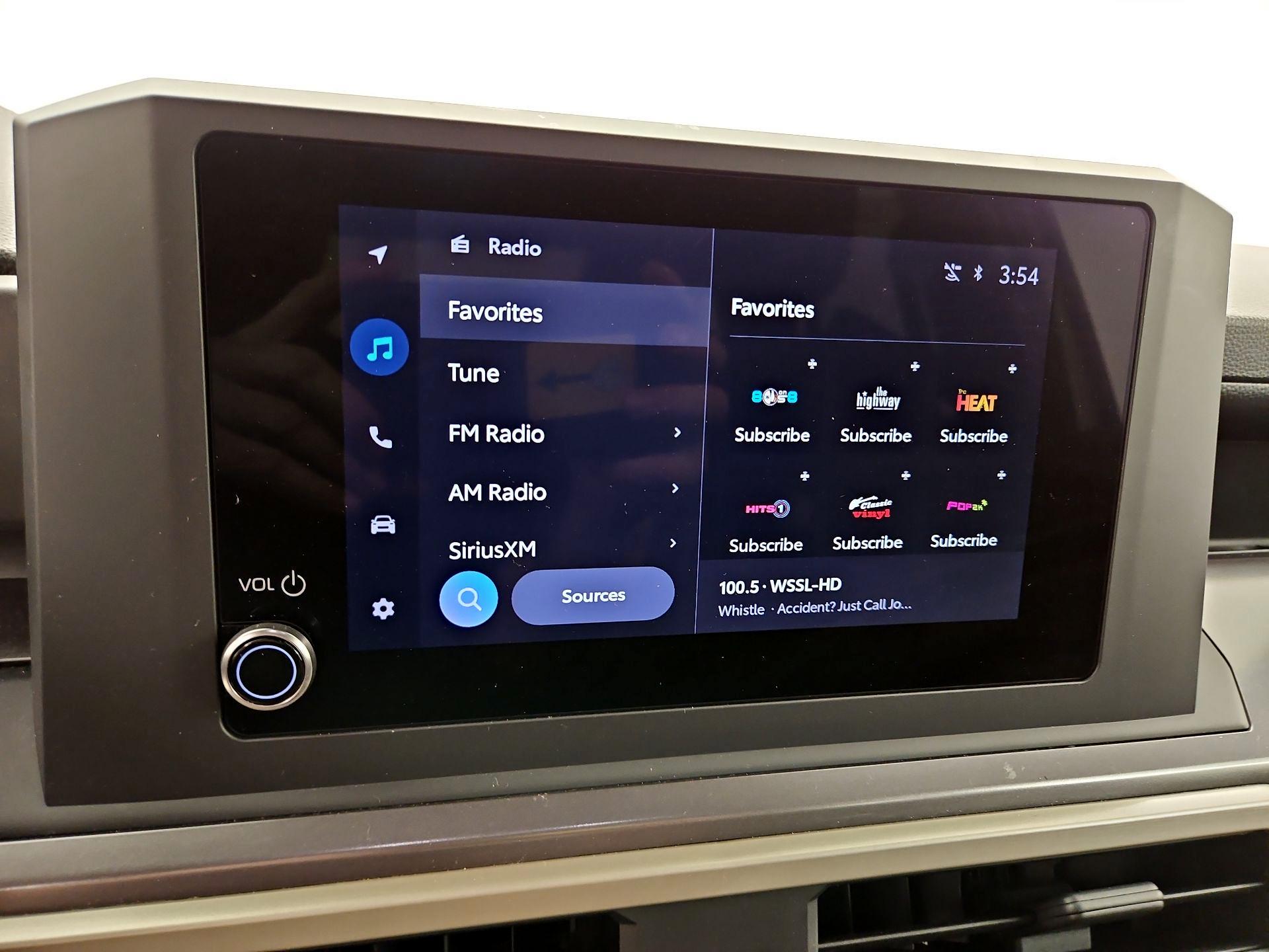 Thumbnail: 2025 Toyota Tacoma - 15