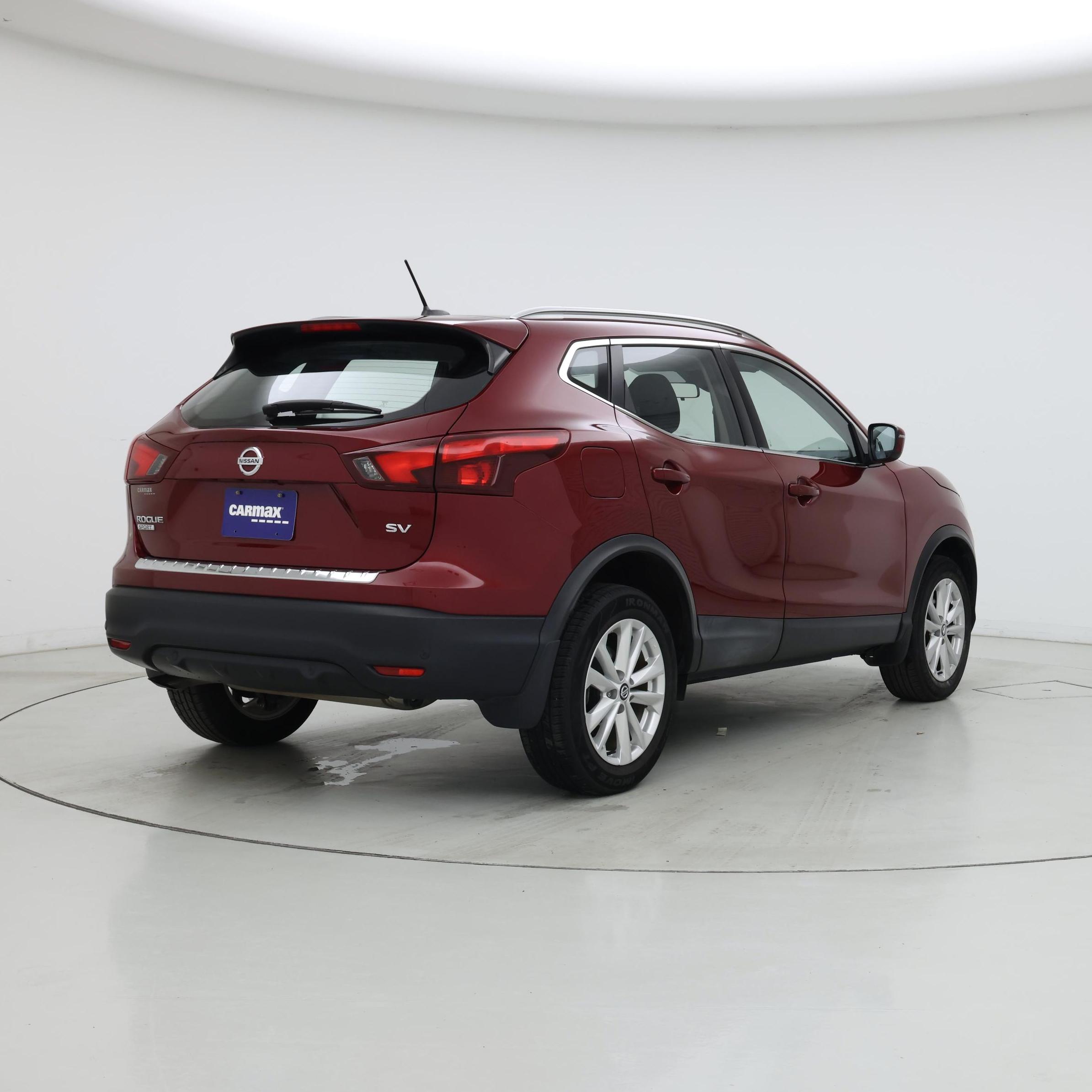 Thumbnail: 2019 Nissan Rogue Sport - 8