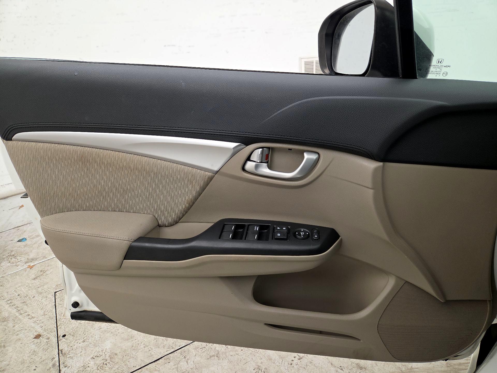 Thumbnail: 2014 Honda Civic - 12