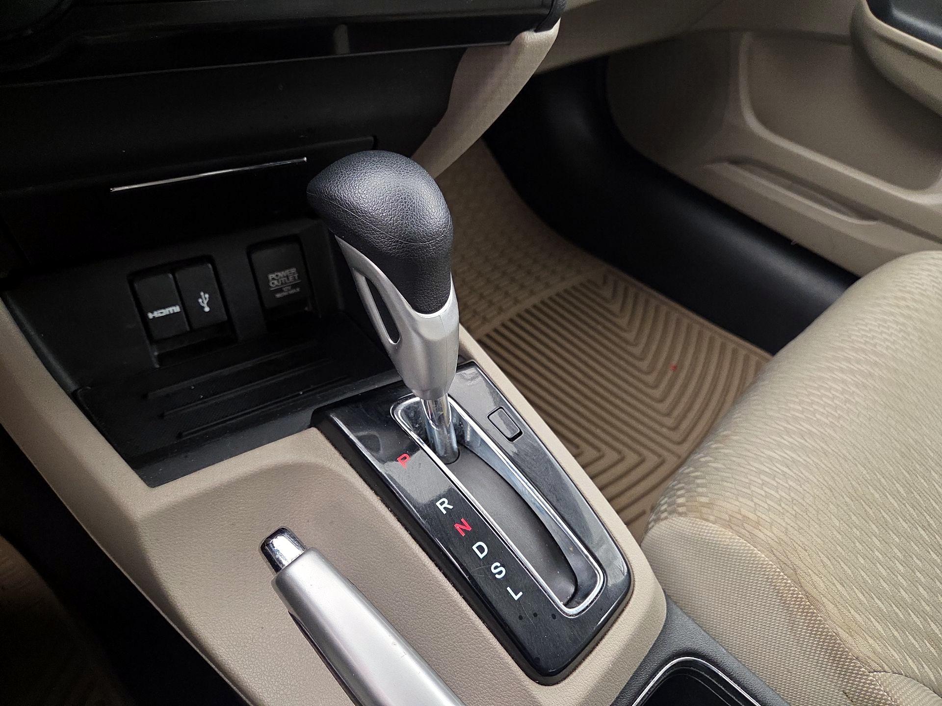 Thumbnail: 2014 Honda Civic - 17