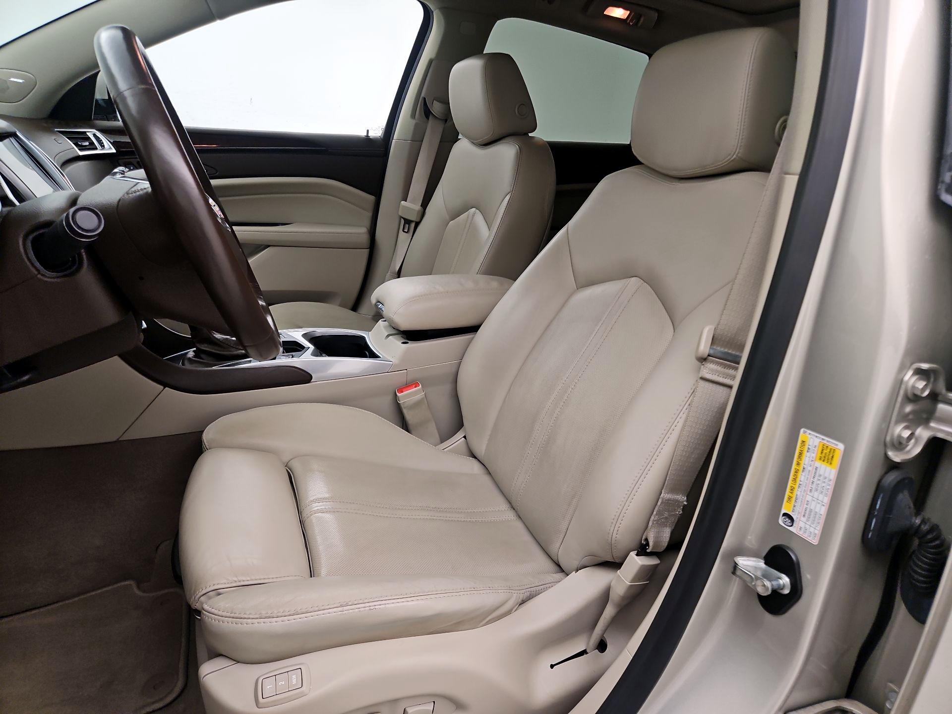 Thumbnail: 2015 Cadillac SRX - 11