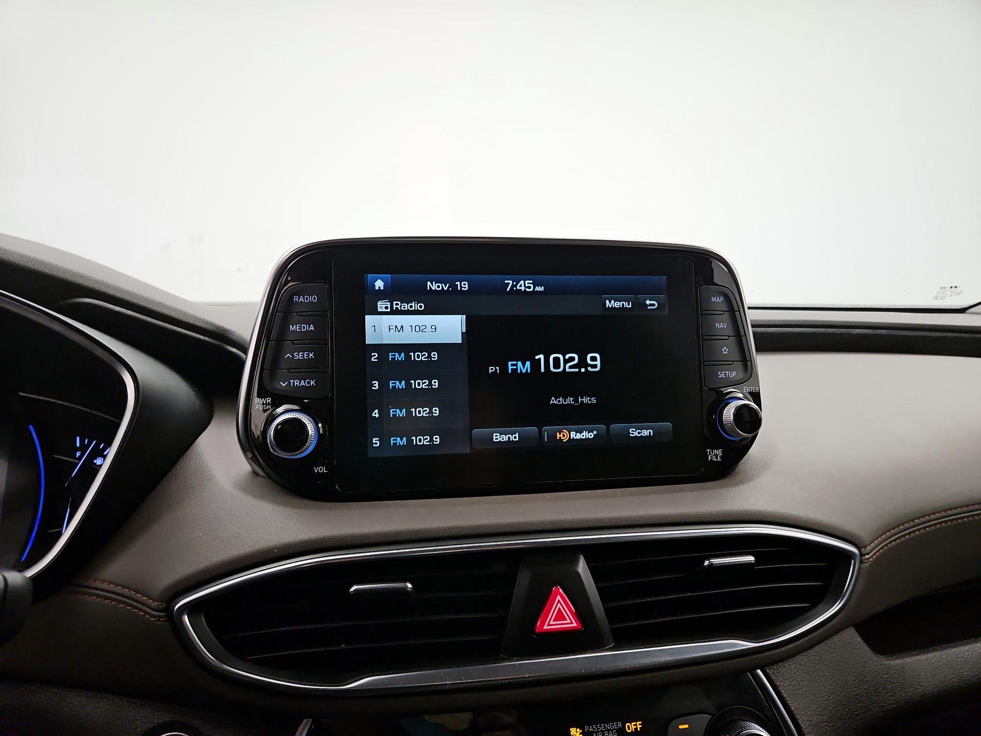 Thumbnail: 2020 Hyundai Santa Fe - 16