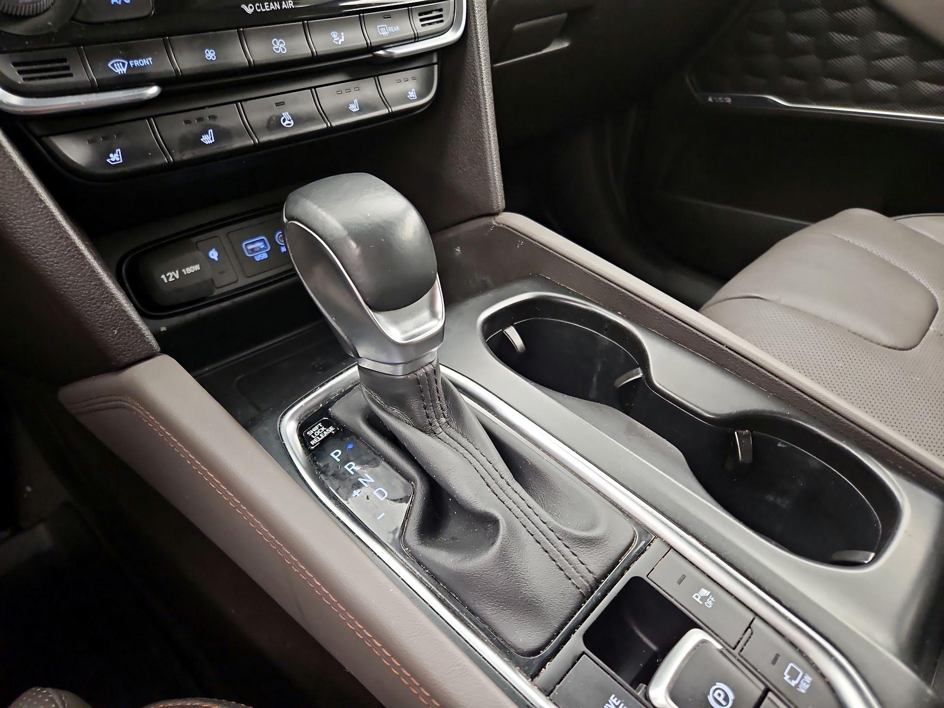 Thumbnail: 2020 Hyundai Santa Fe - 18