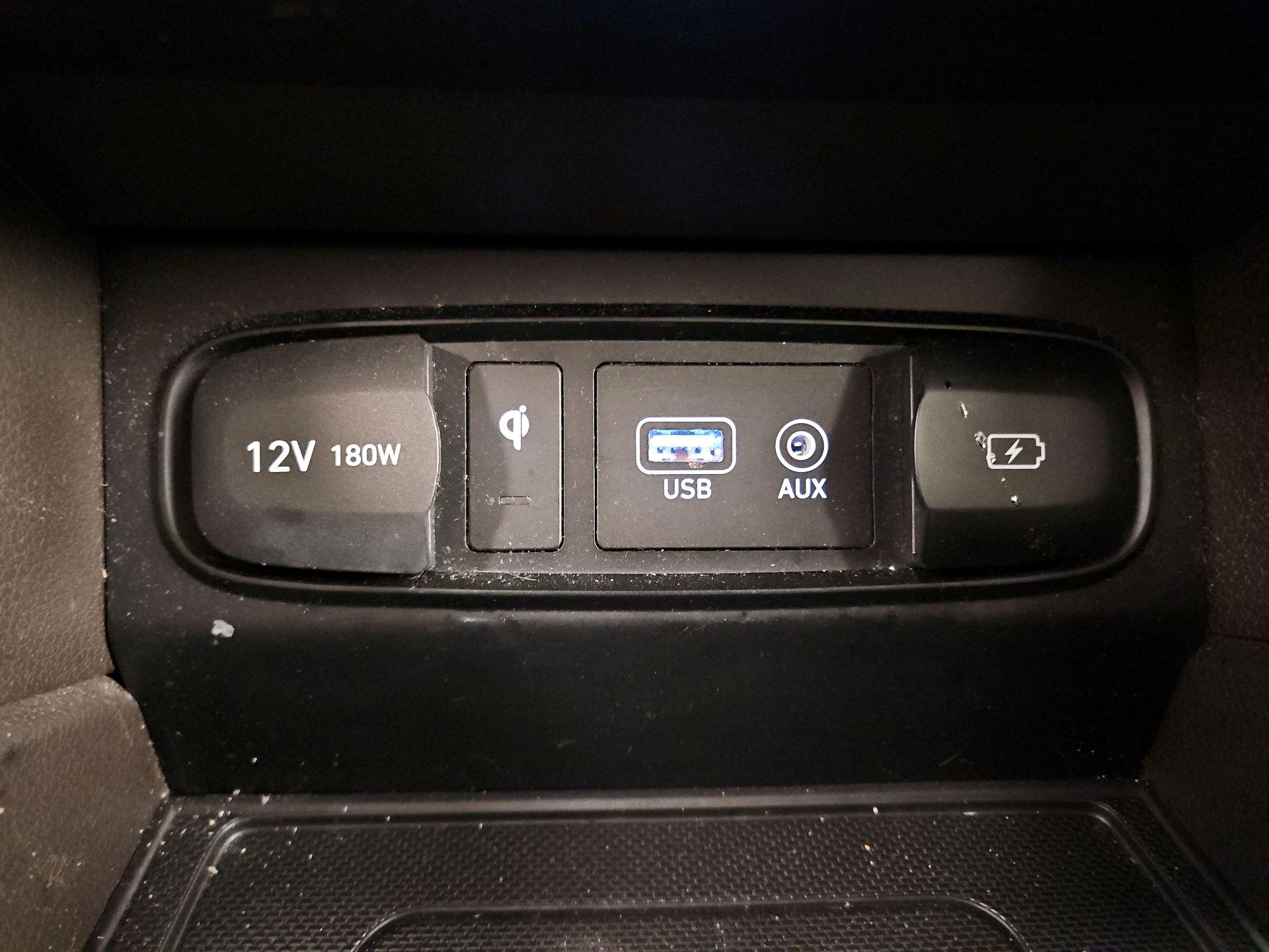 Thumbnail: 2020 Hyundai Santa Fe - 19