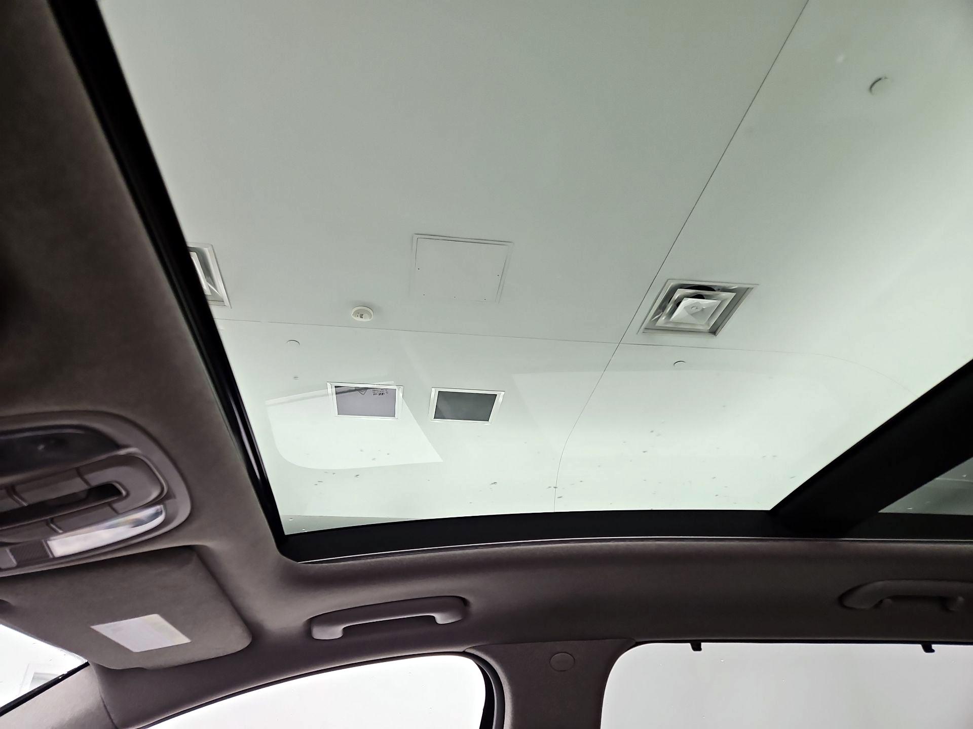 Thumbnail: 2020 Hyundai Santa Fe - 20