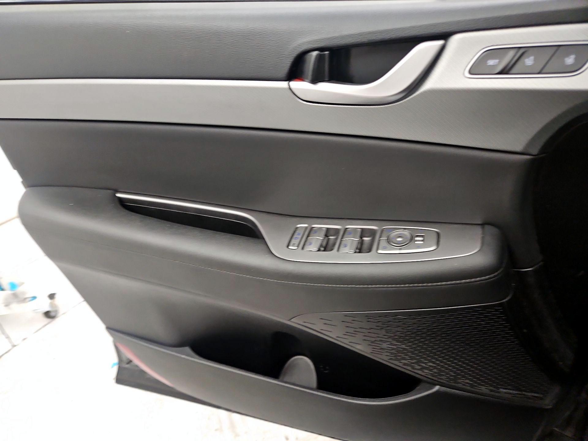 Thumbnail: 2023 Hyundai Palisade - 12