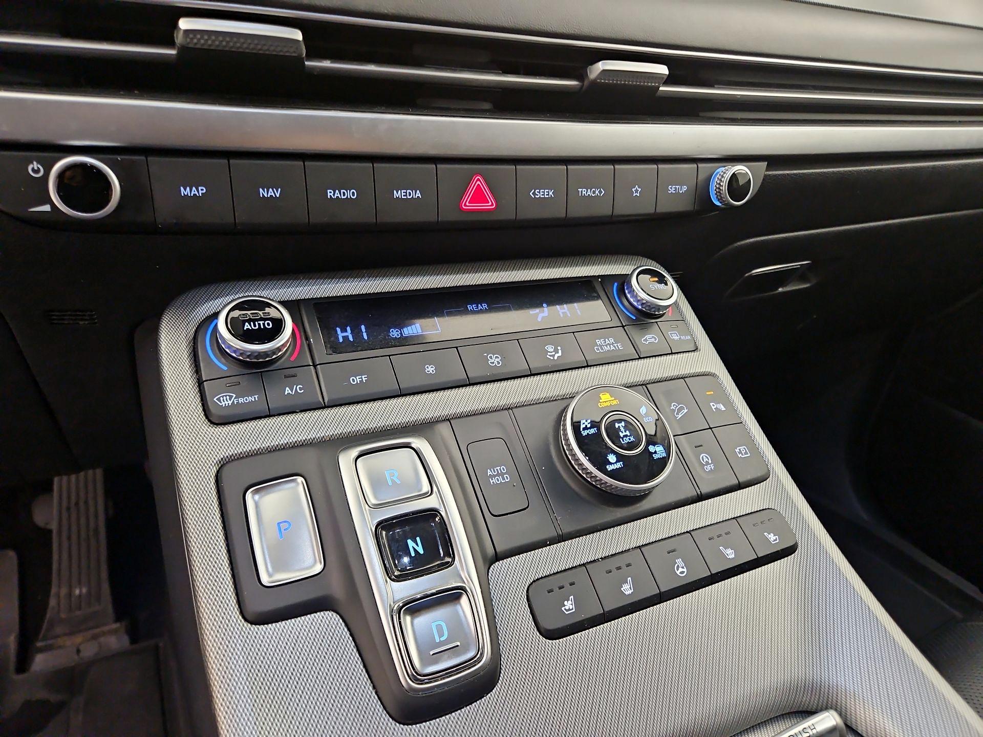 Thumbnail: 2023 Hyundai Palisade - 16