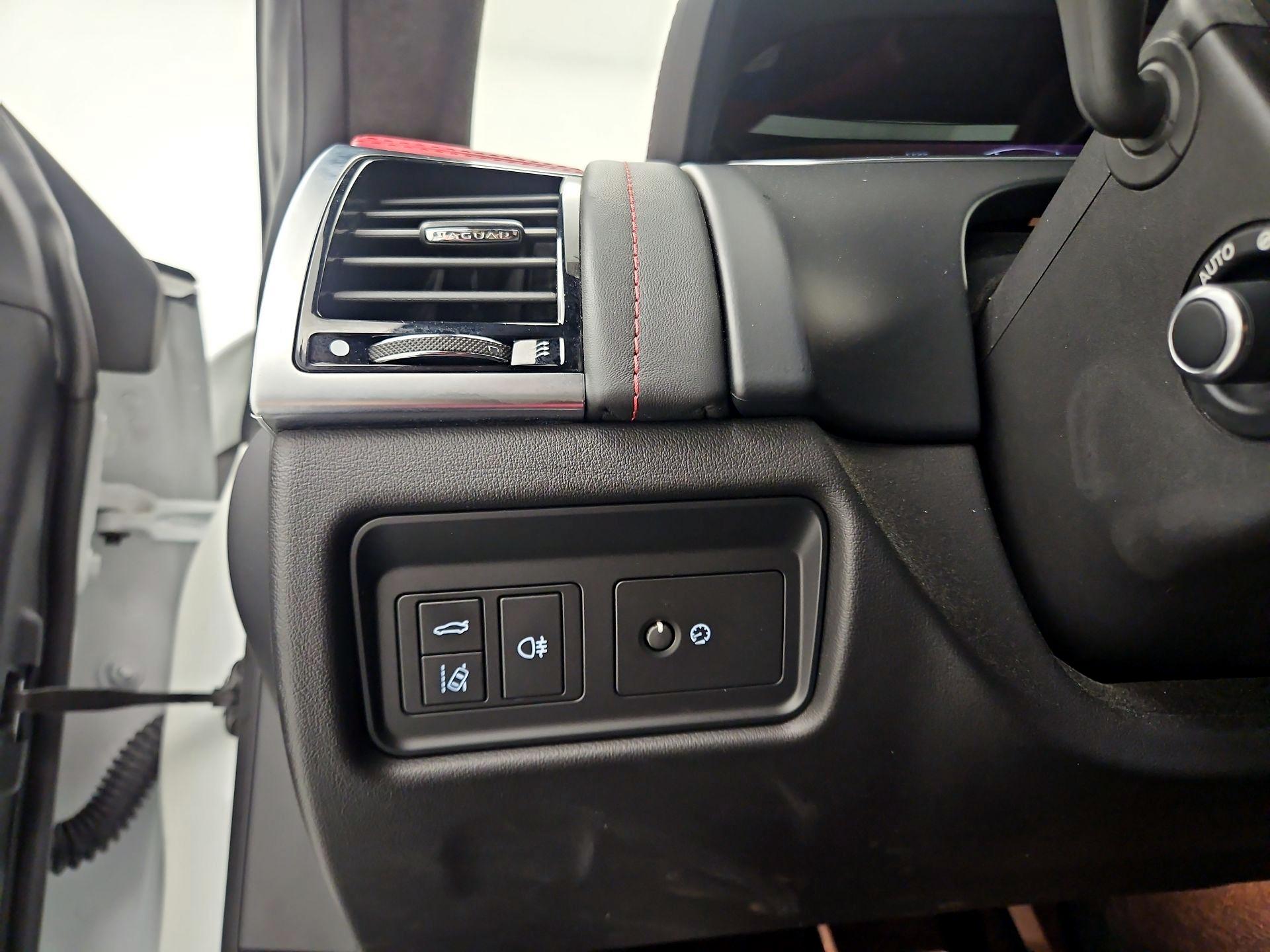 Thumbnail: 2021 Jaguar F-Type - 13