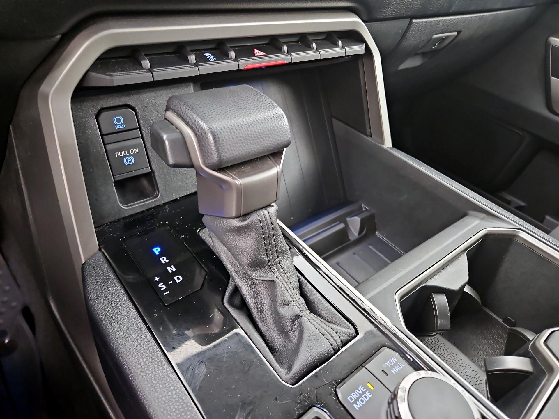 Thumbnail: 2024 Toyota Tundra - 17