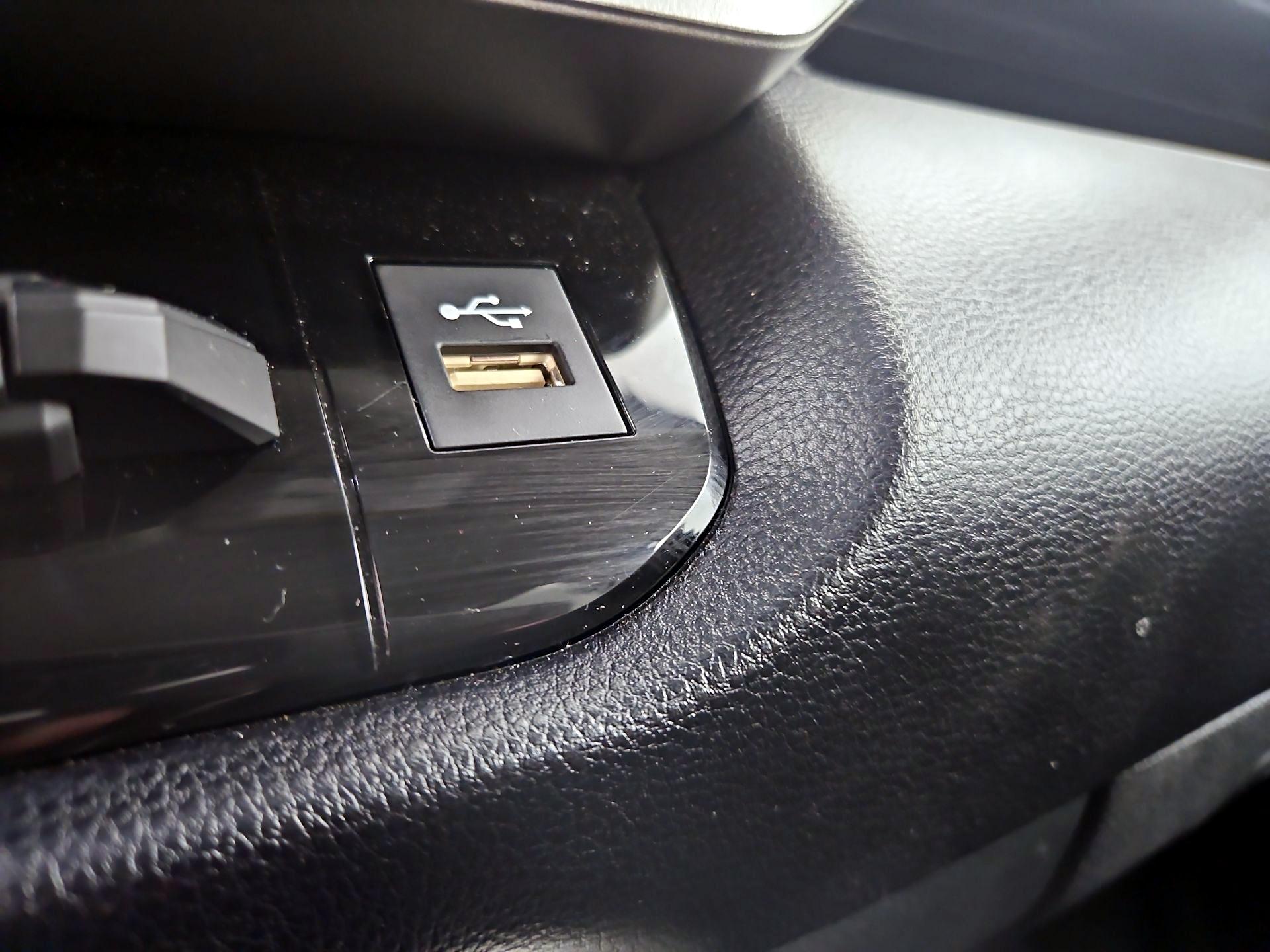 Thumbnail: 2024 Toyota Tundra - 18