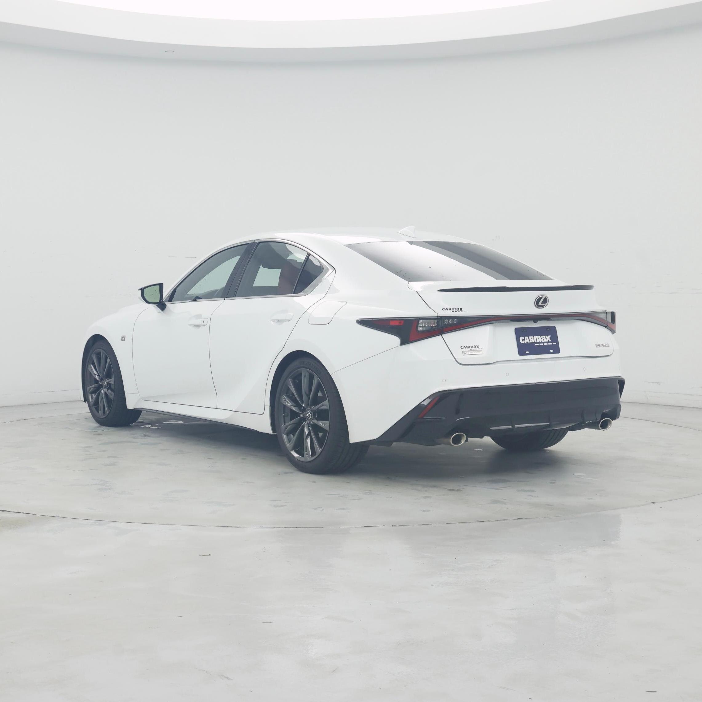 Thumbnail: 2021 Lexus IS - 2