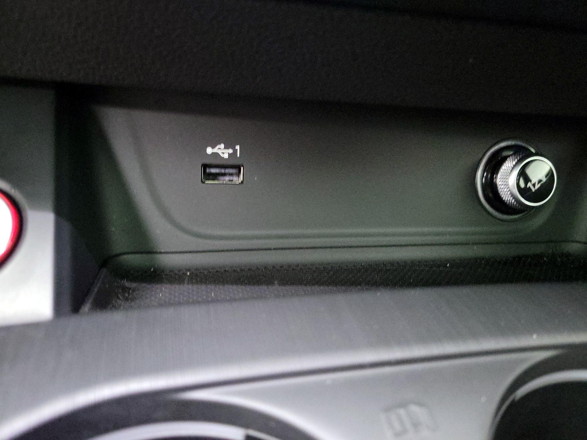 Thumbnail: 2018 Audi RS 5 - 19