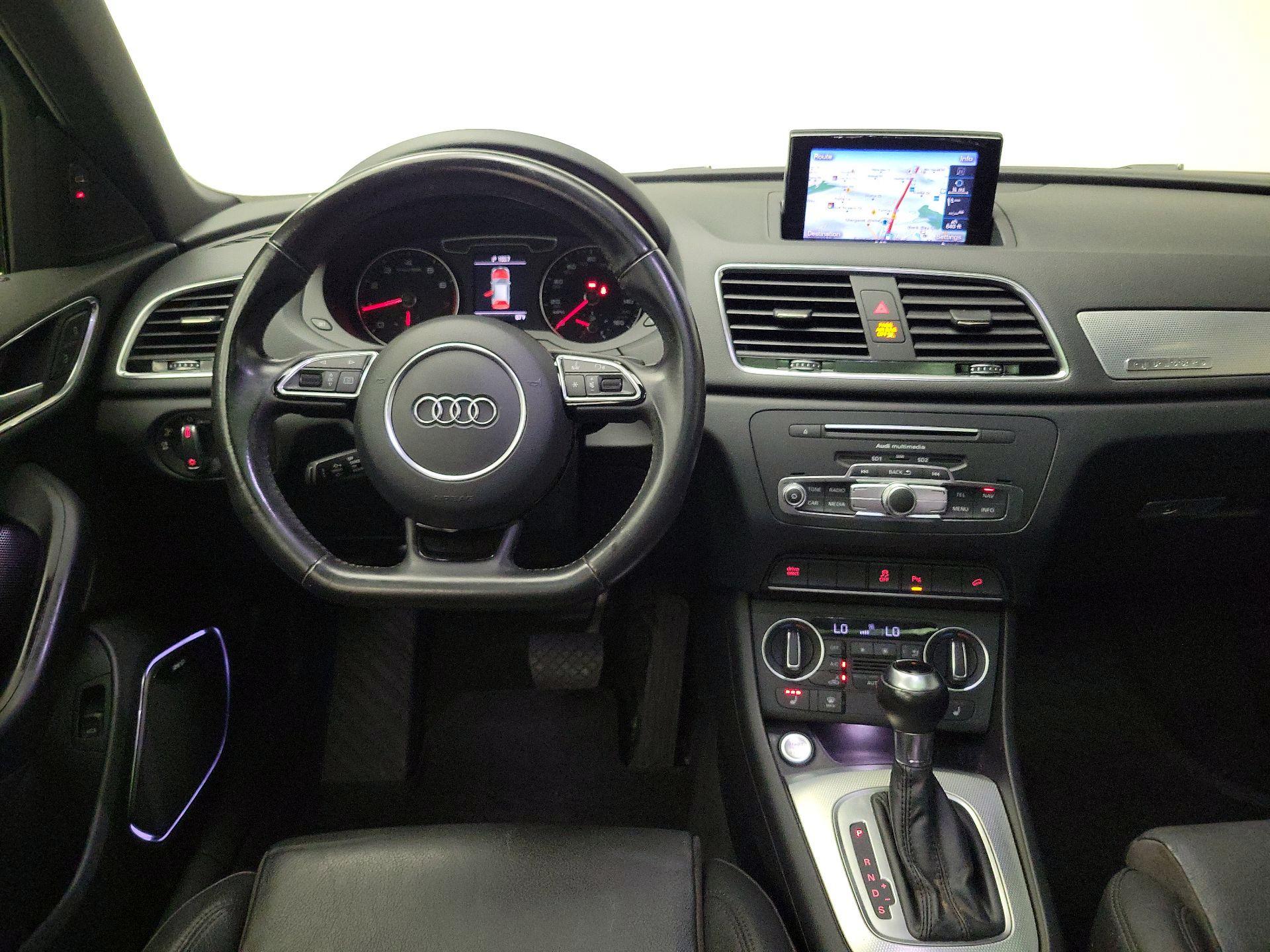 Thumbnail: 2018 Audi Q3 - 10