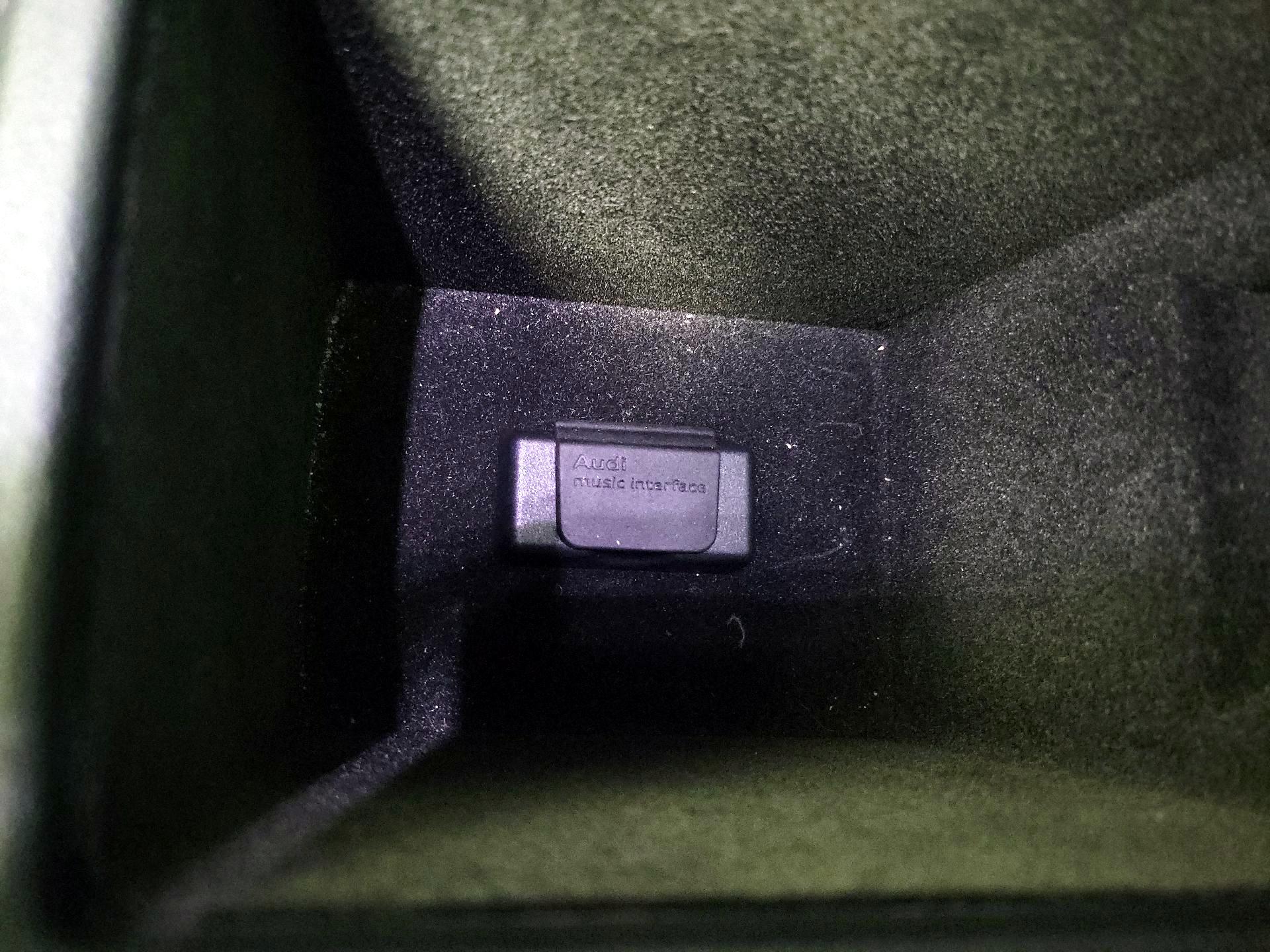 Thumbnail: 2018 Audi Q3 - 19