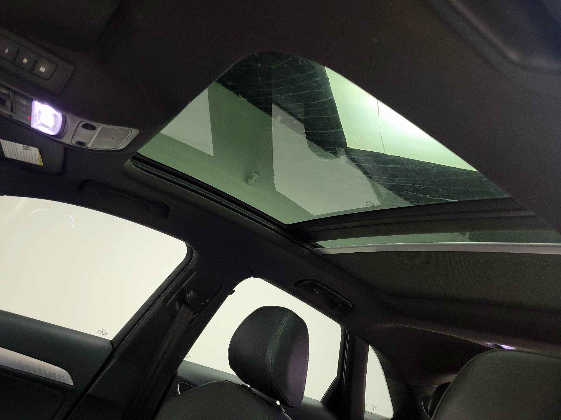 Thumbnail: 2018 Audi Q3 - 20