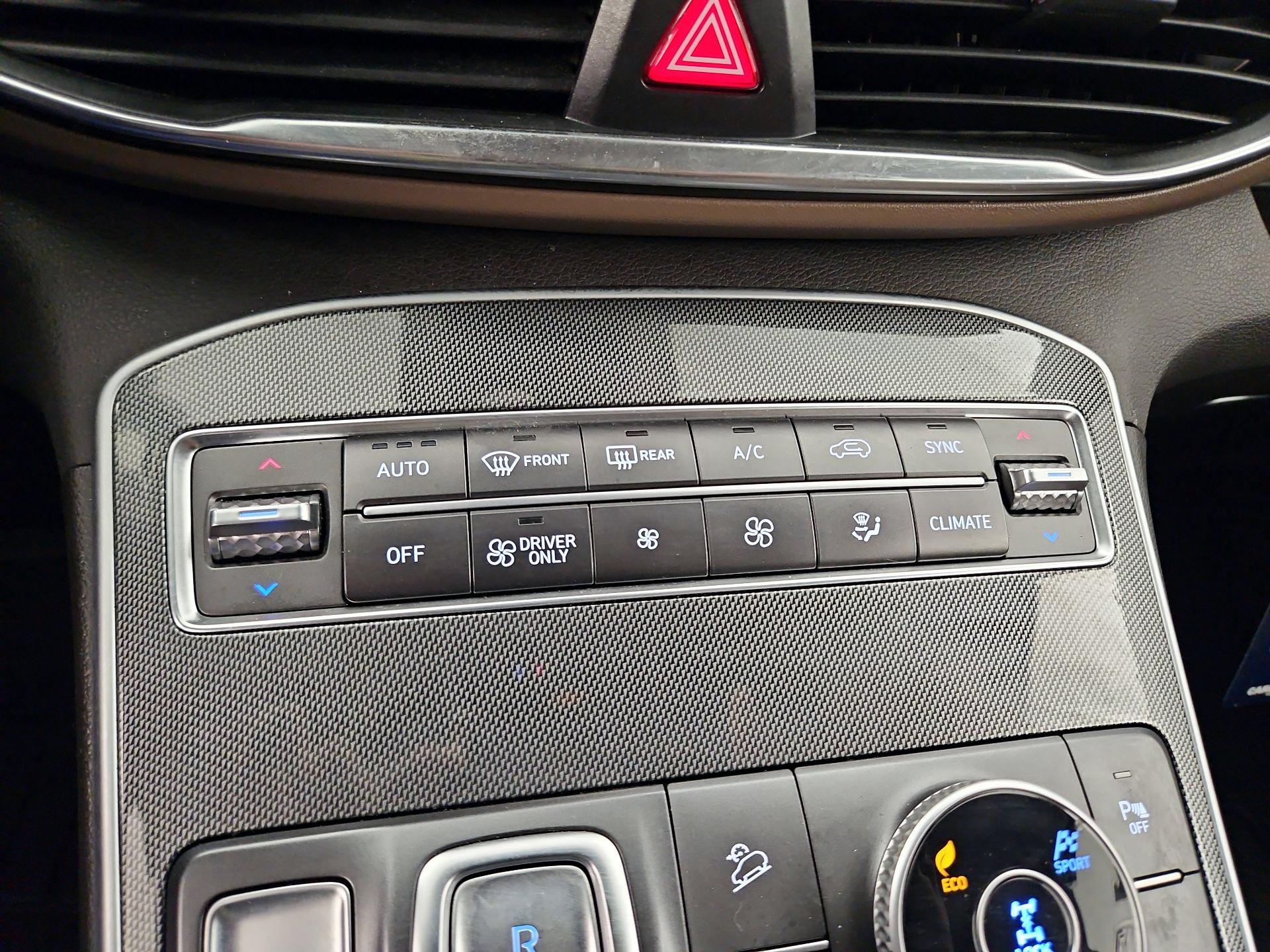 Thumbnail: 2022 Hyundai Santa Fe - 16