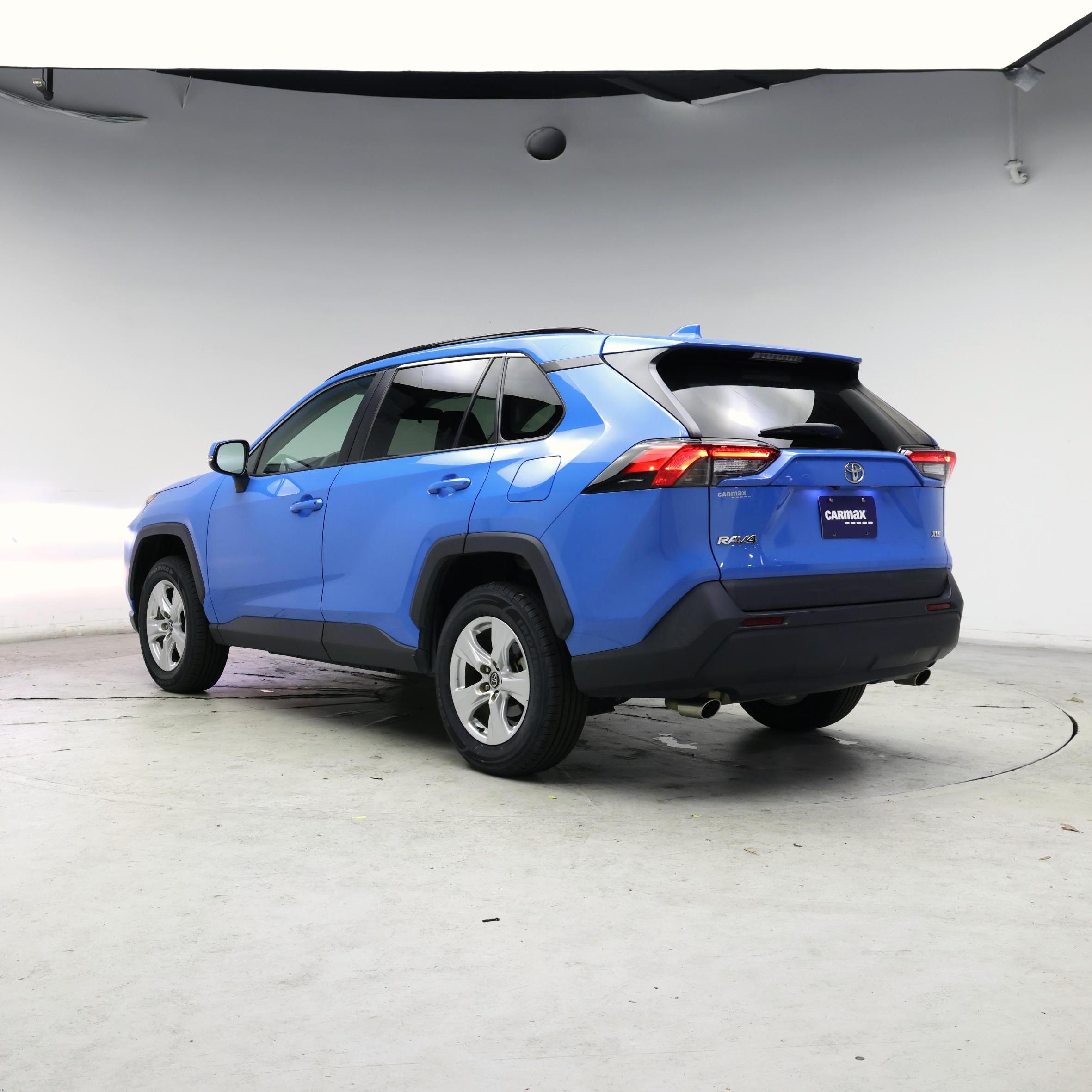 Thumbnail: 2021 Toyota RAV4 - 2