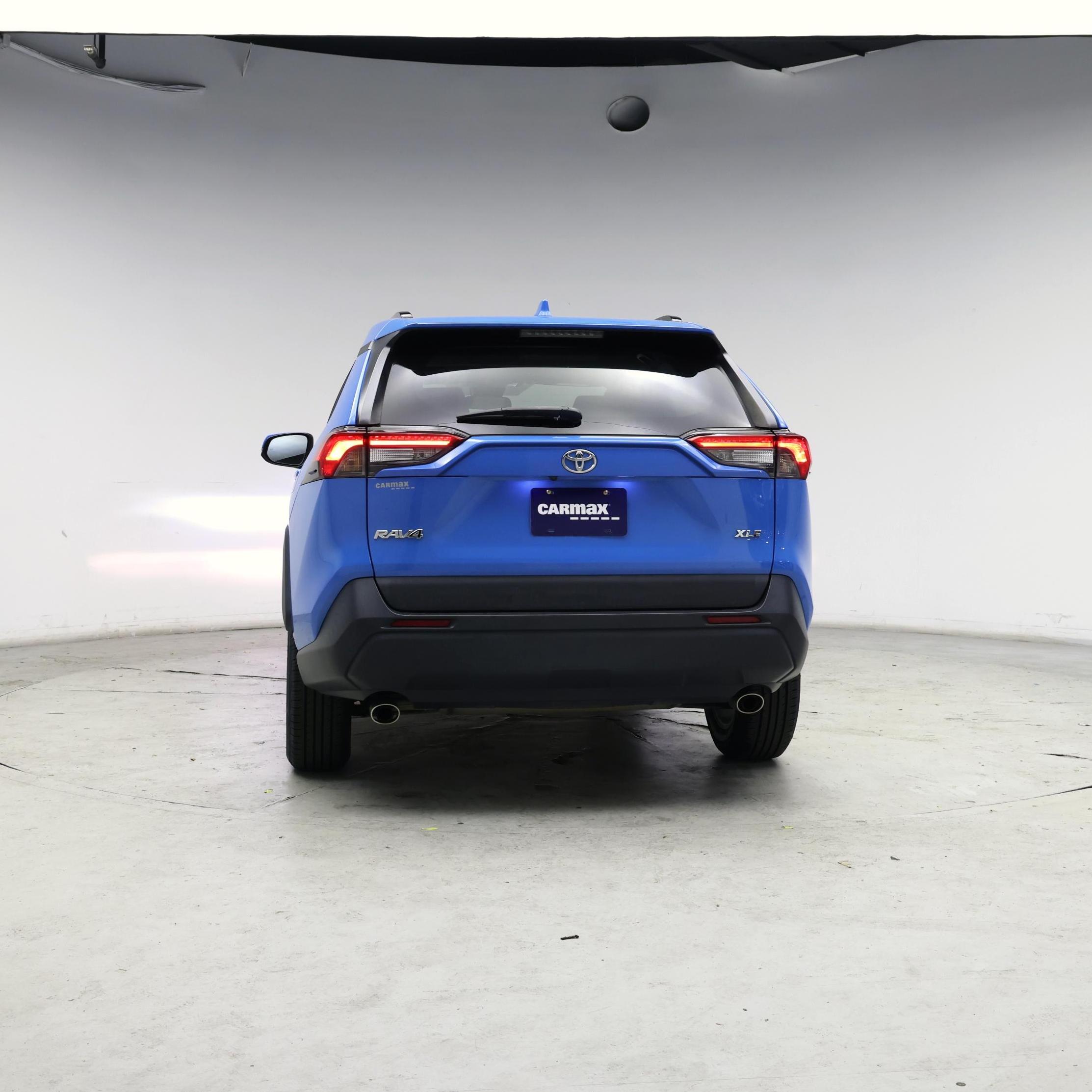 Thumbnail: 2021 Toyota RAV4 - 6