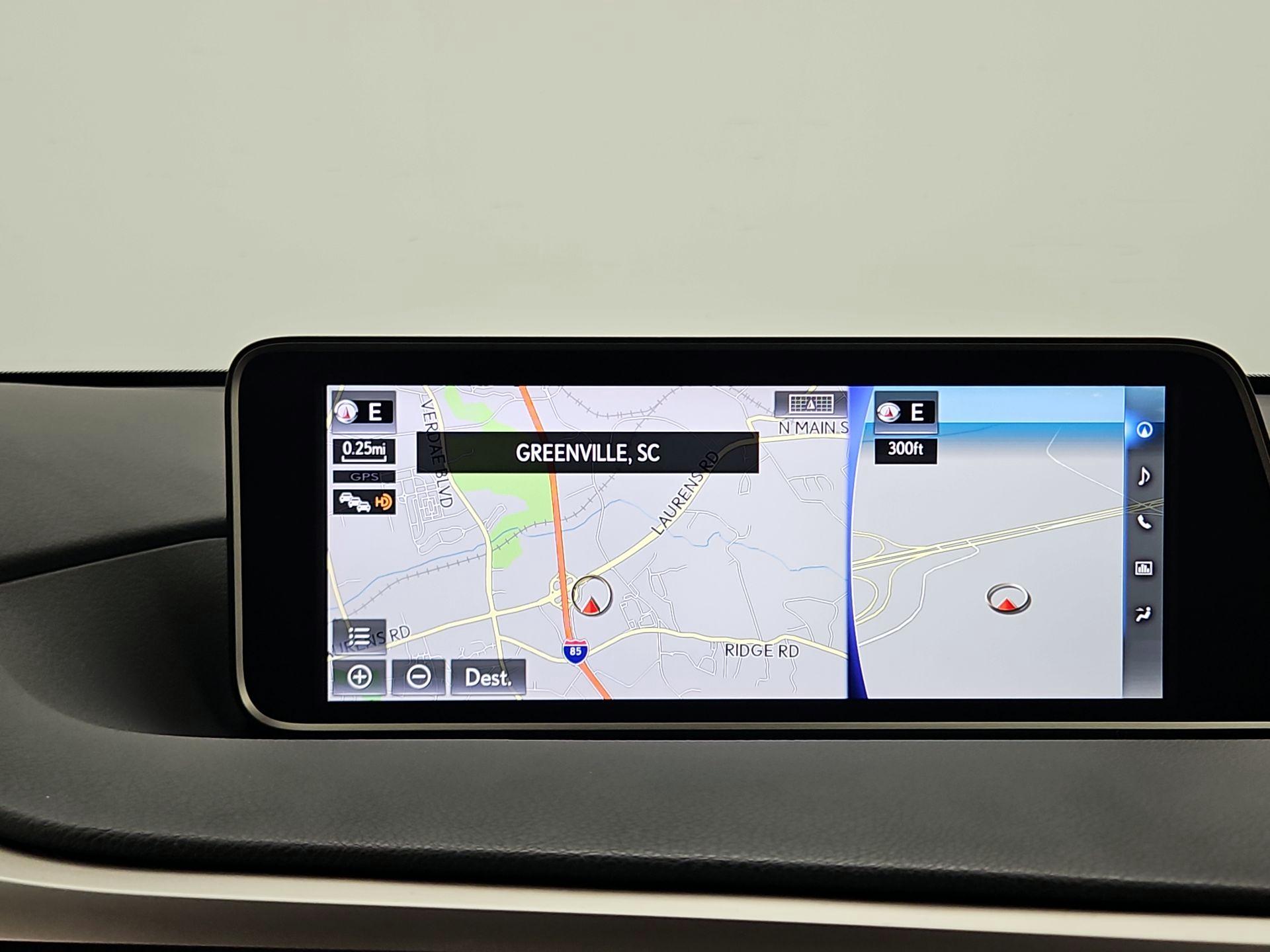 Thumbnail: 2017 Lexus RX - 14