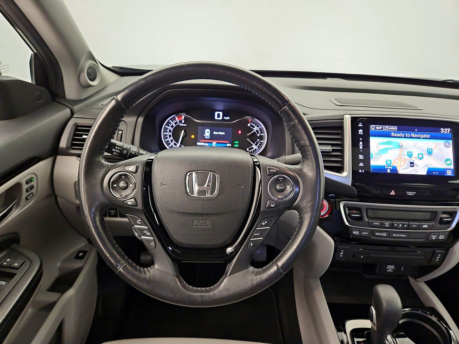 Thumbnail: 2017 Honda Ridgeline - 10