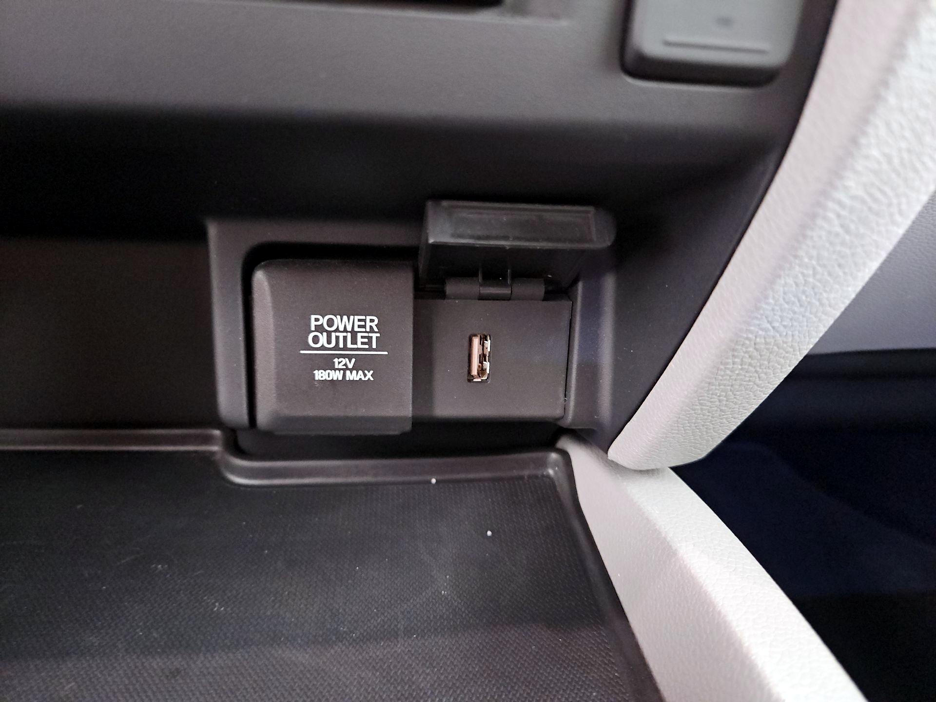 Thumbnail: 2017 Honda Ridgeline - 19