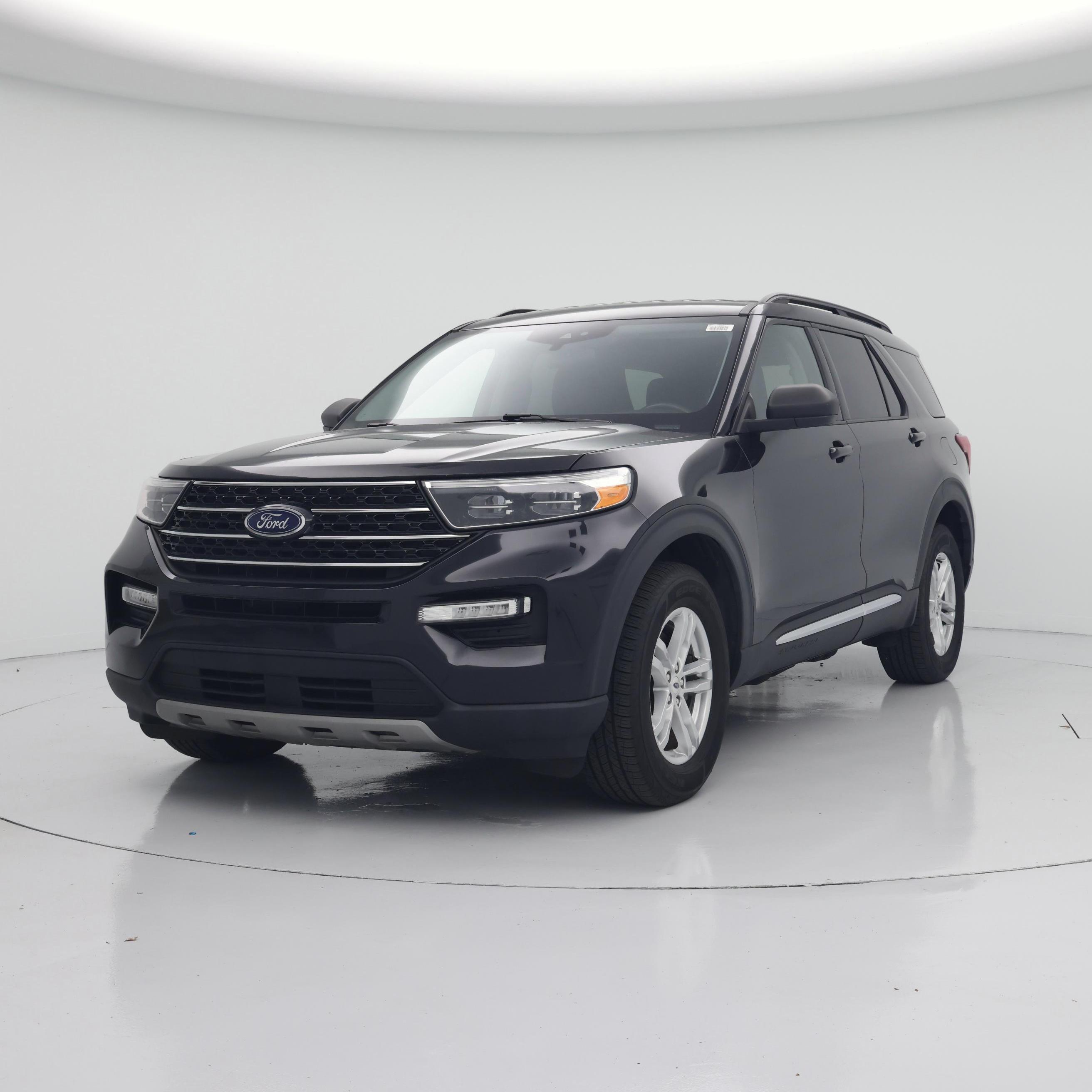 Thumbnail: 2021 Ford Explorer - 4