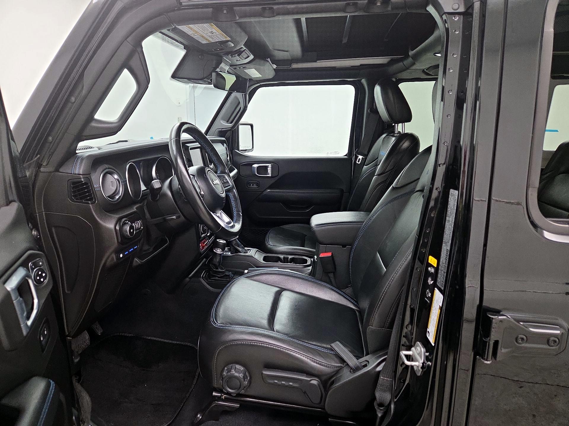 Thumbnail: 2021 Jeep Wrangler - 11