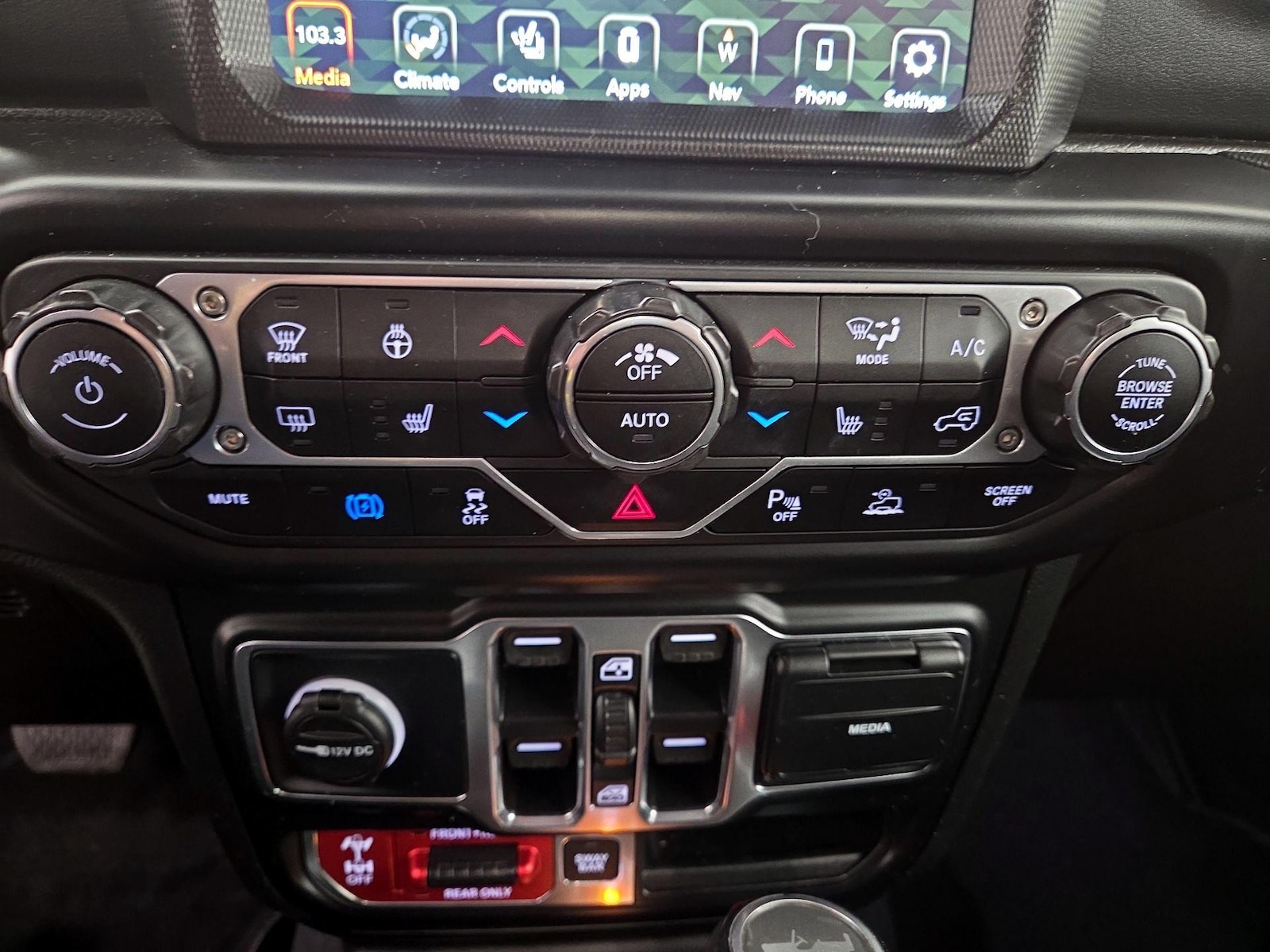 2021 Jeep Wrangler Unlimited Rubicon 4XE - Photo 18