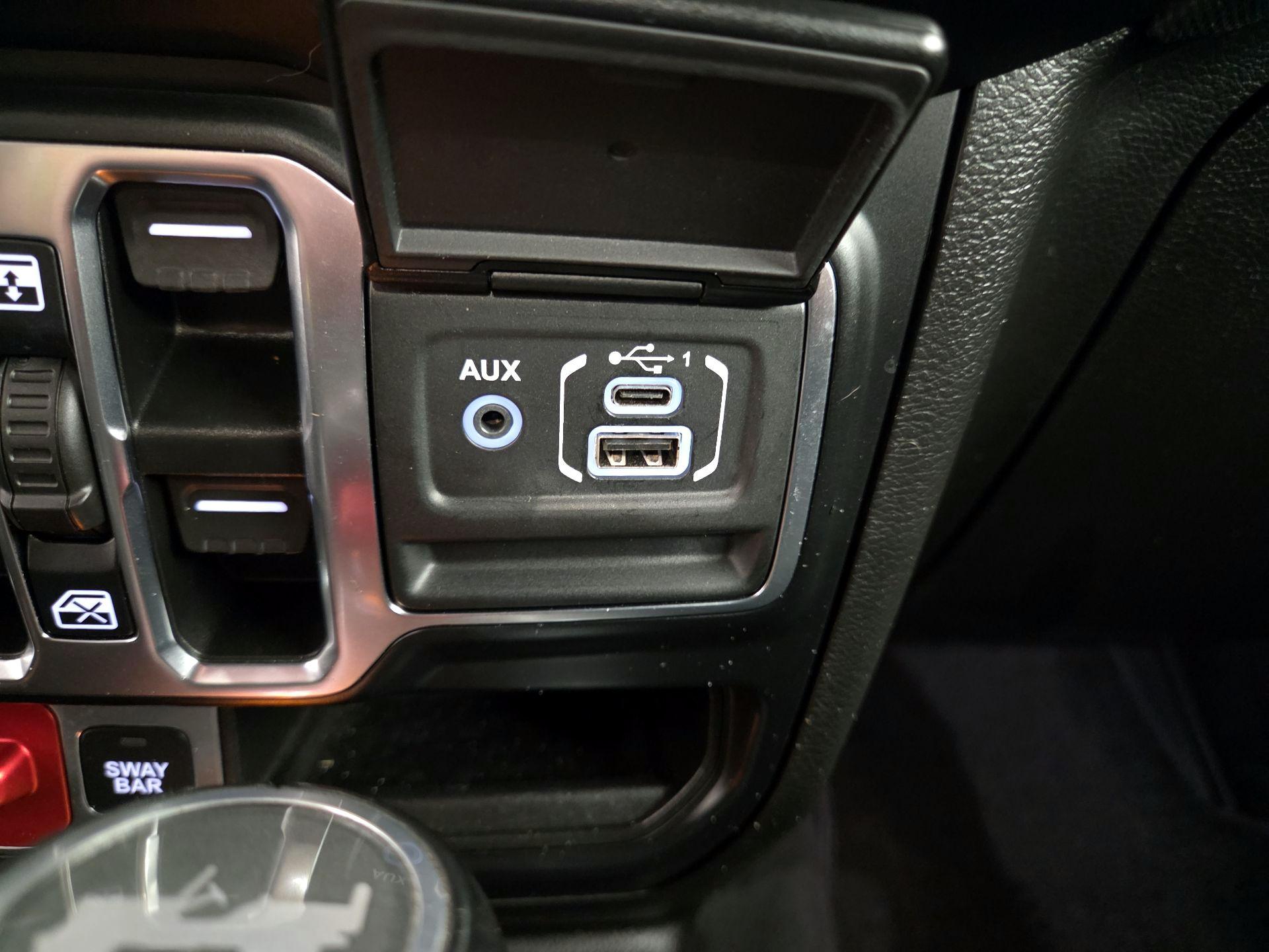 Thumbnail: 2021 Jeep Wrangler - 19