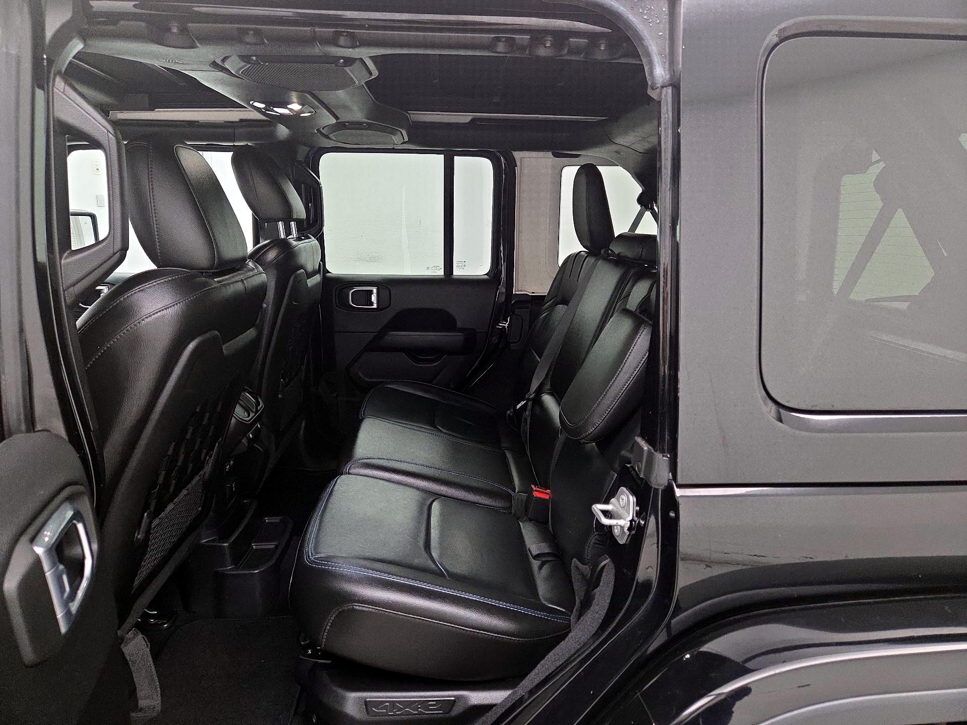 Thumbnail: 2021 Jeep Wrangler - 20