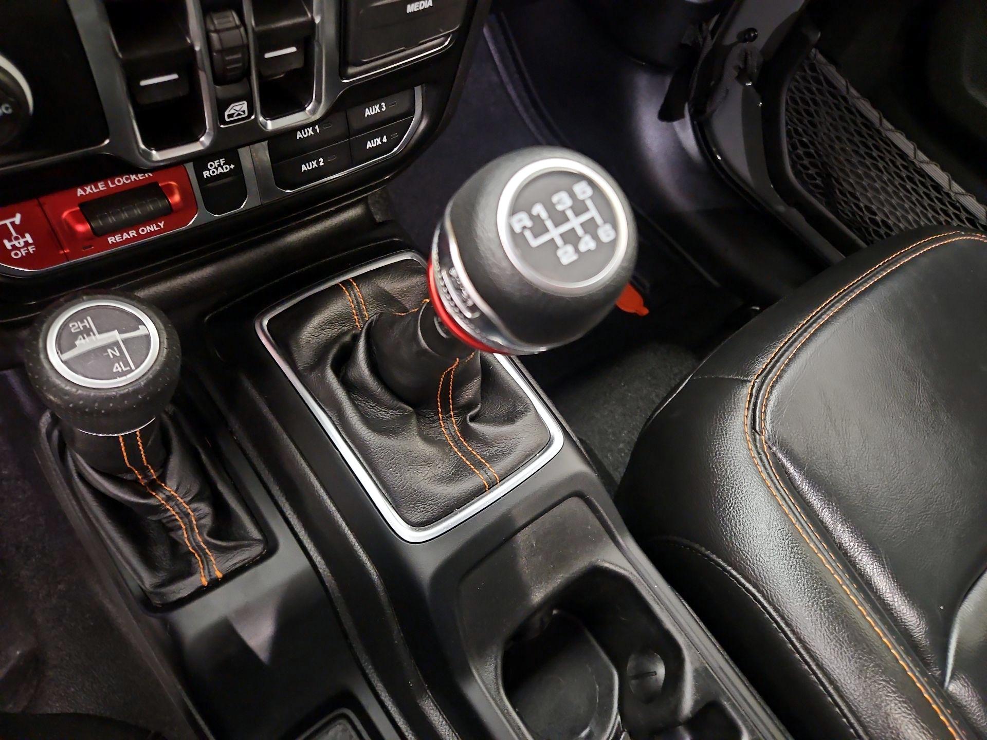 Thumbnail: 2022 Jeep Gladiator - 17