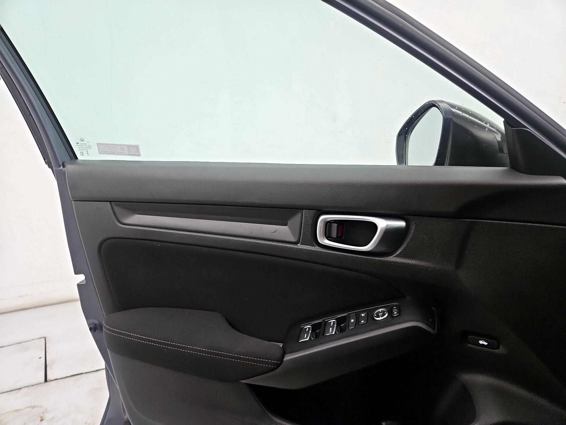 Thumbnail: 2024 Honda Civic - 12