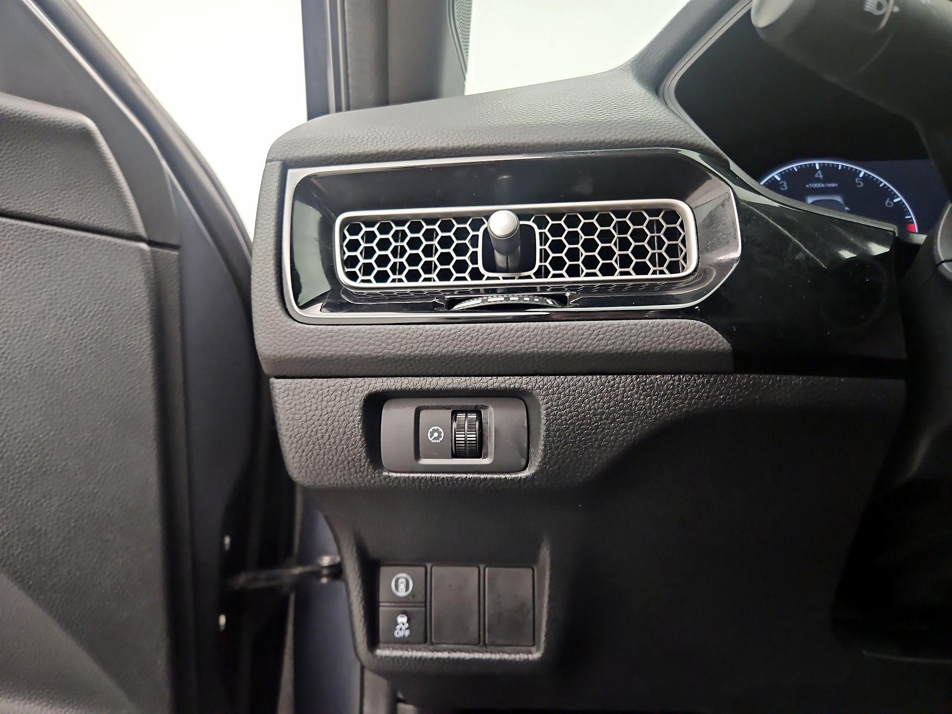 Thumbnail: 2024 Honda Civic - 13