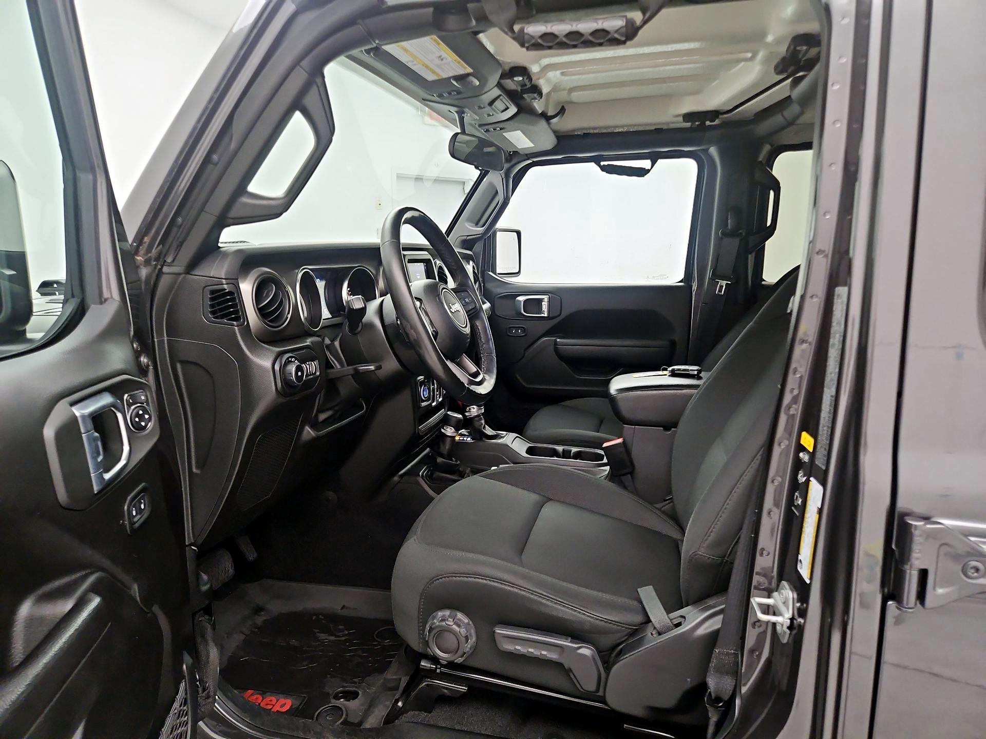 Thumbnail: 2021 Jeep Wrangler - 11