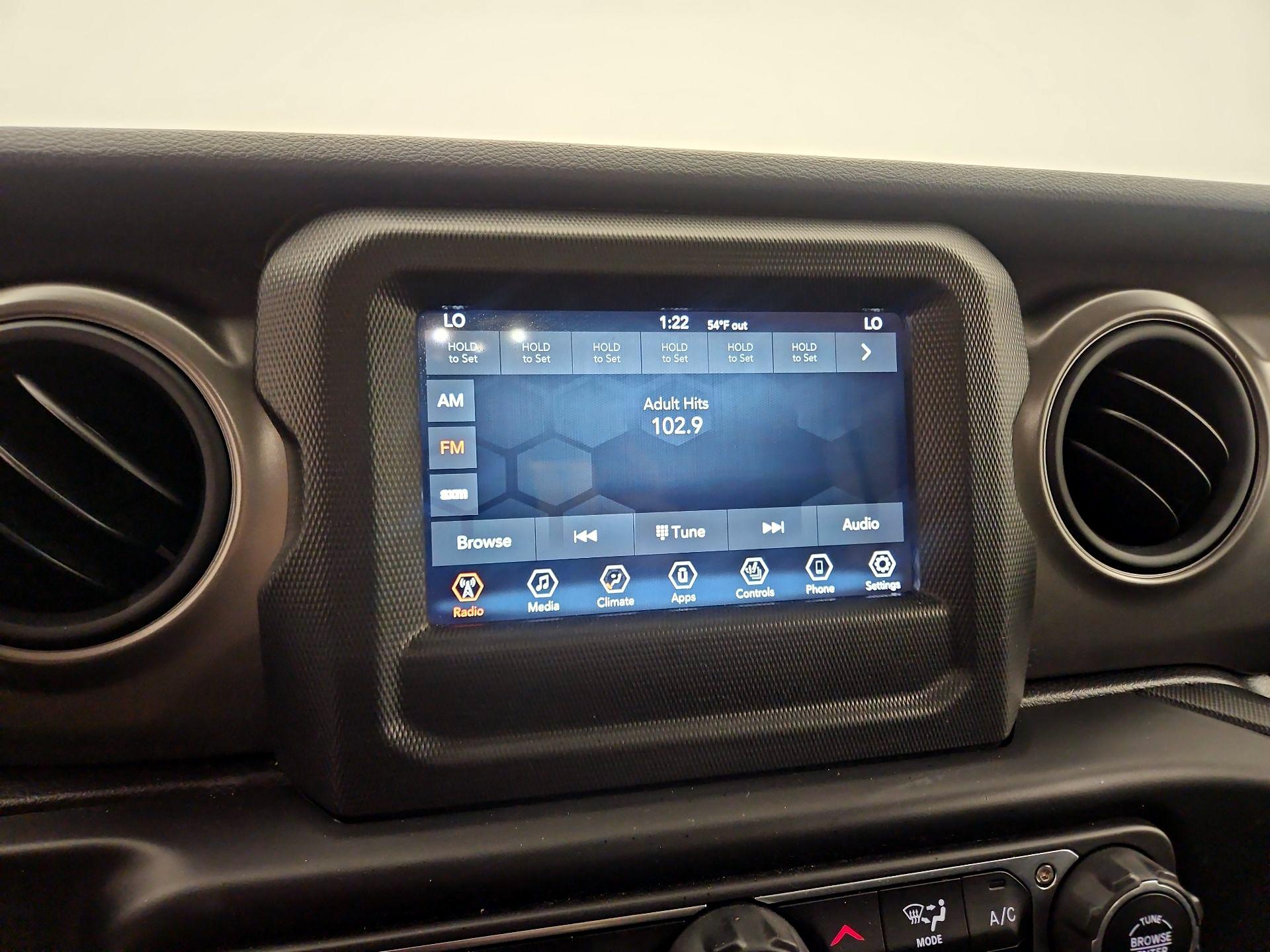 Thumbnail: 2021 Jeep Wrangler - 15