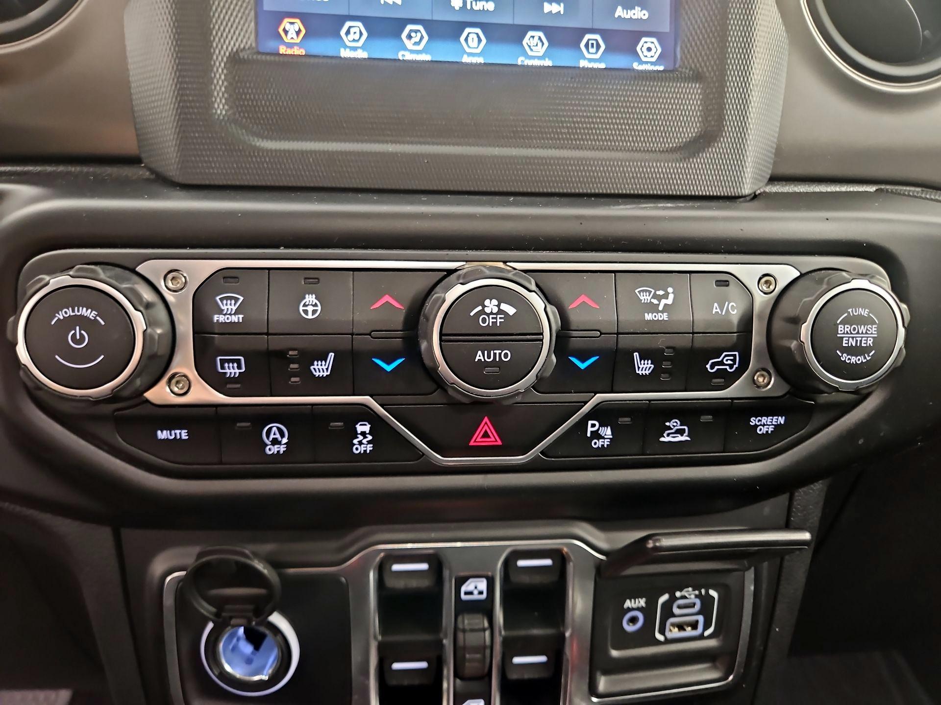 Thumbnail: 2021 Jeep Wrangler - 16