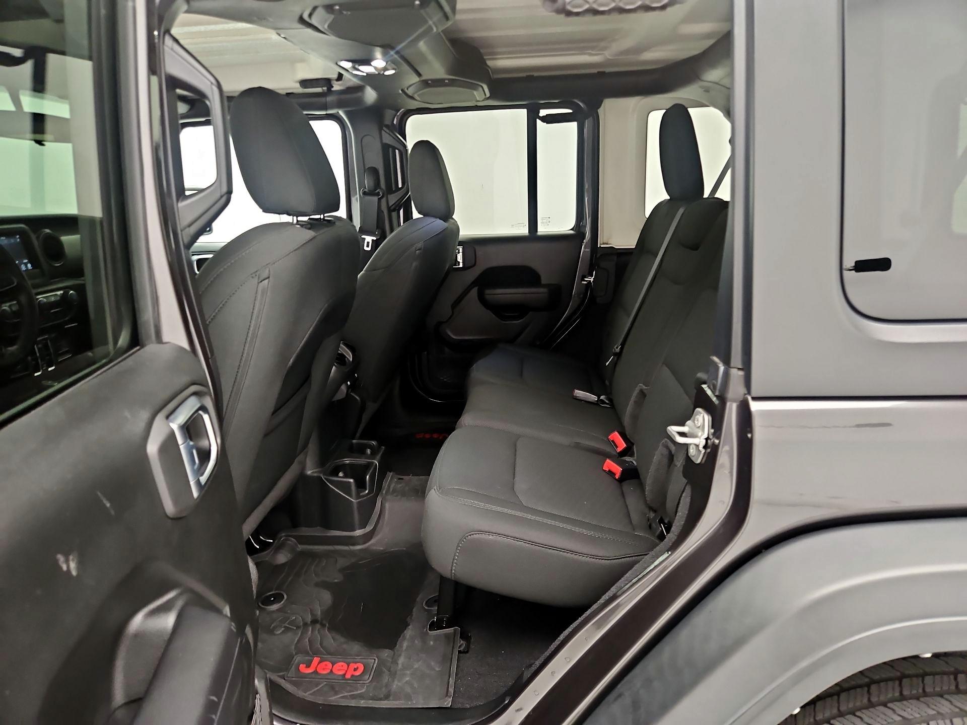 Thumbnail: 2021 Jeep Wrangler - 19