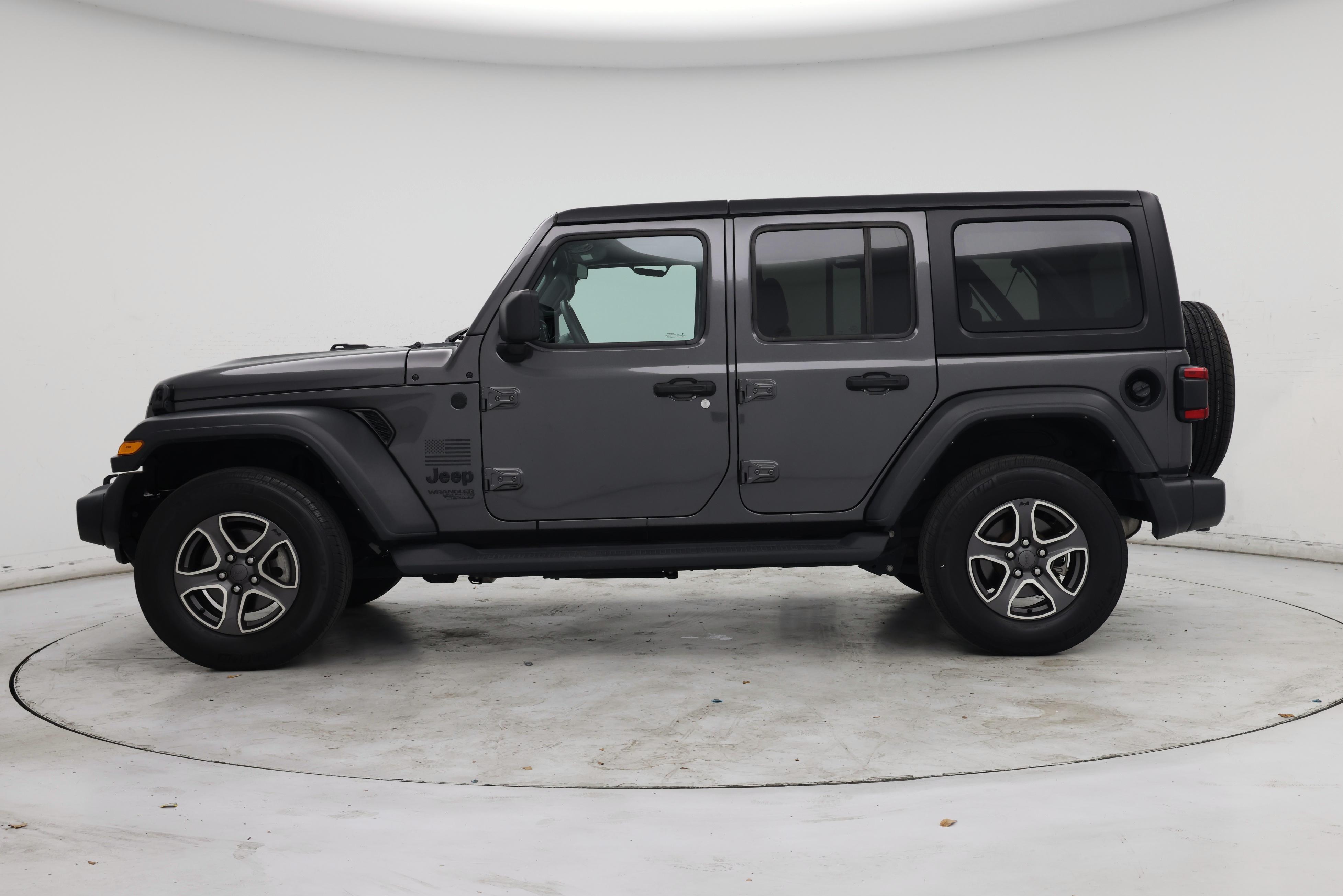 Thumbnail: 2021 Jeep Wrangler - 3