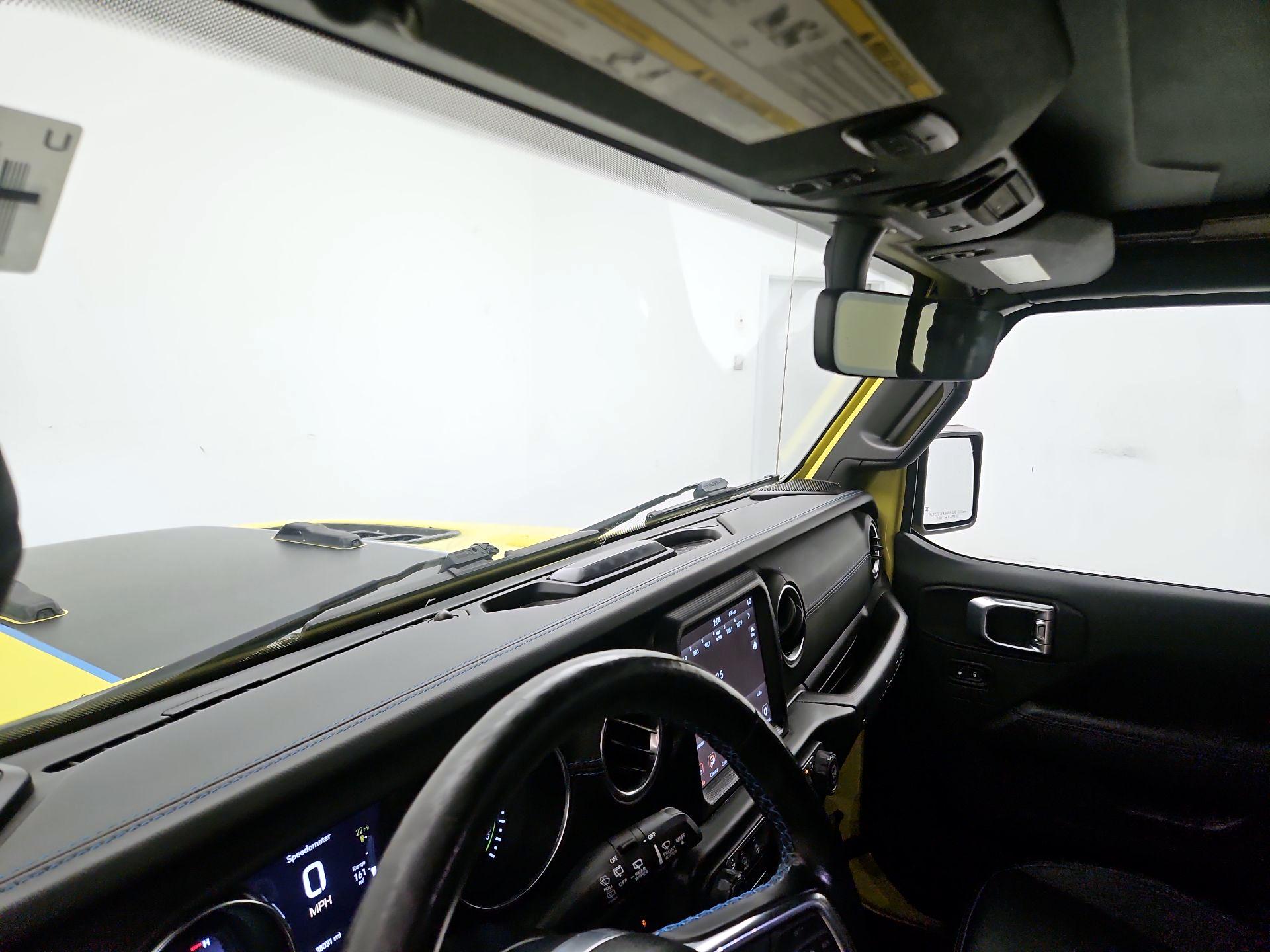 Thumbnail: 2022 Jeep Wrangler - 9