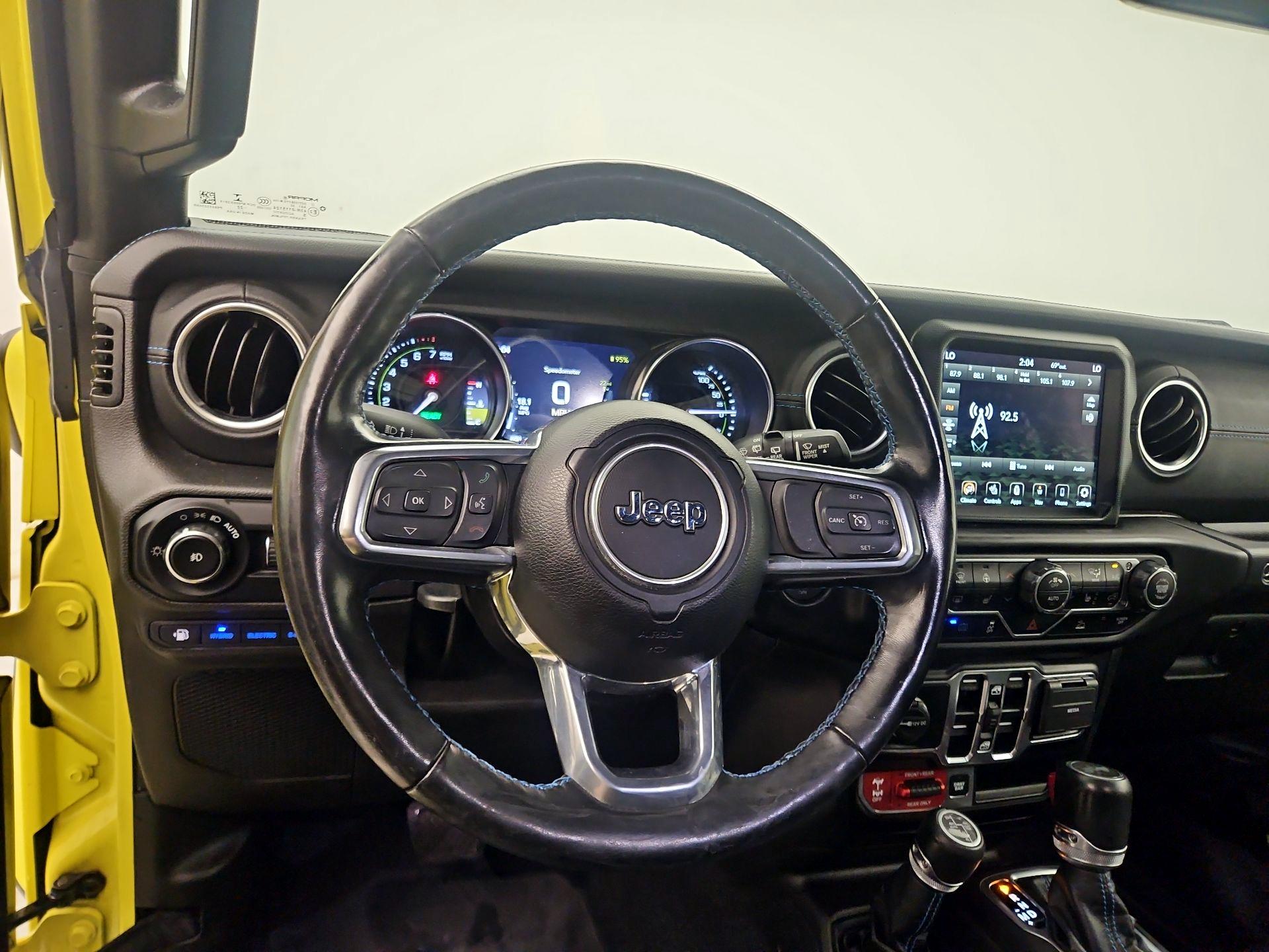 Thumbnail: 2022 Jeep Wrangler - 10